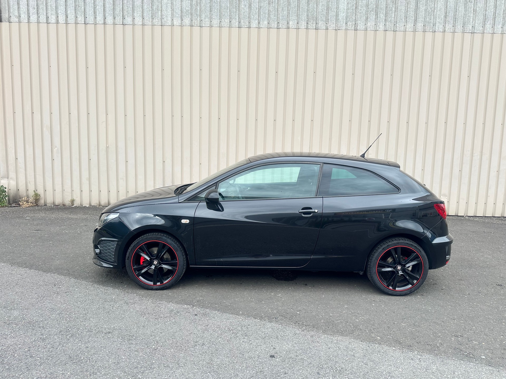 SEAT Ibiza SC 1.4 TSI Cupra R-Evolution DSG-image-3