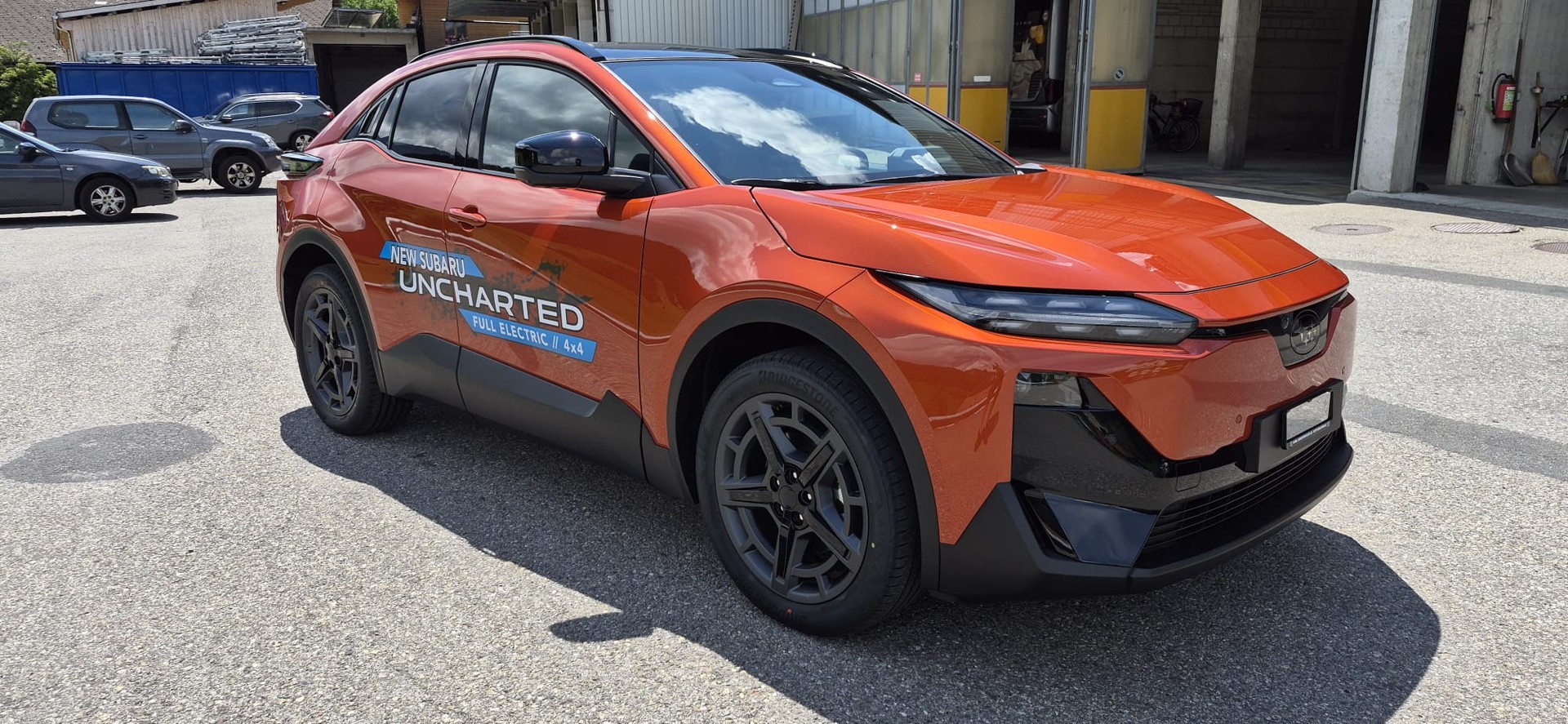 SUBARU Uncharted eV Luxury 77 kWh AWD-showroom-element-1