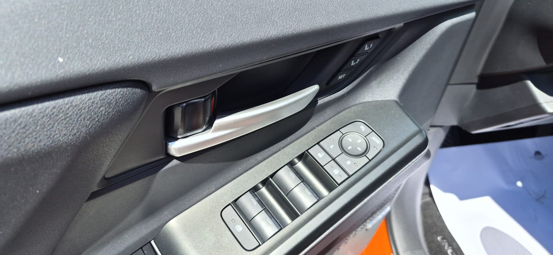 SUBARU Uncharted eV Luxury 77 kWh AWD-image-19
