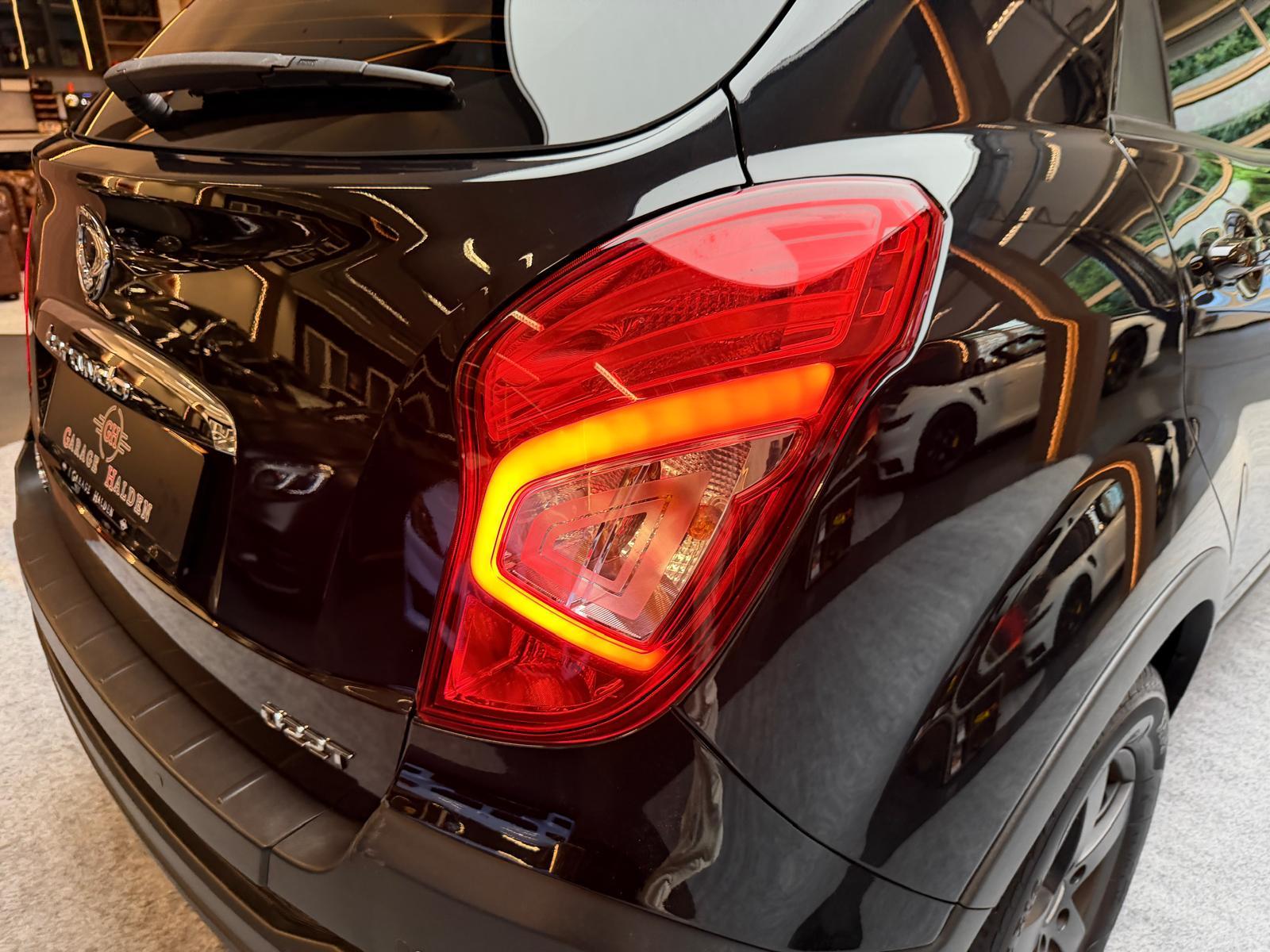 KGM-SsangYong Korando 2.2 e-XDi Sapphire-image-9
