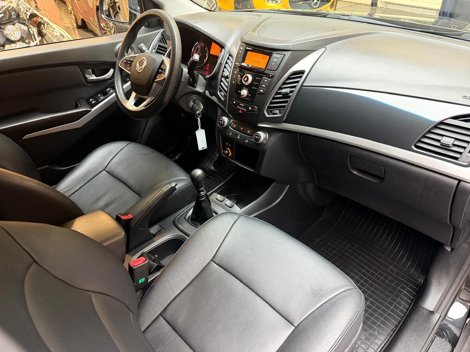 KGM-SsangYong Korando 2.2 e-XDi Sapphire-image-16