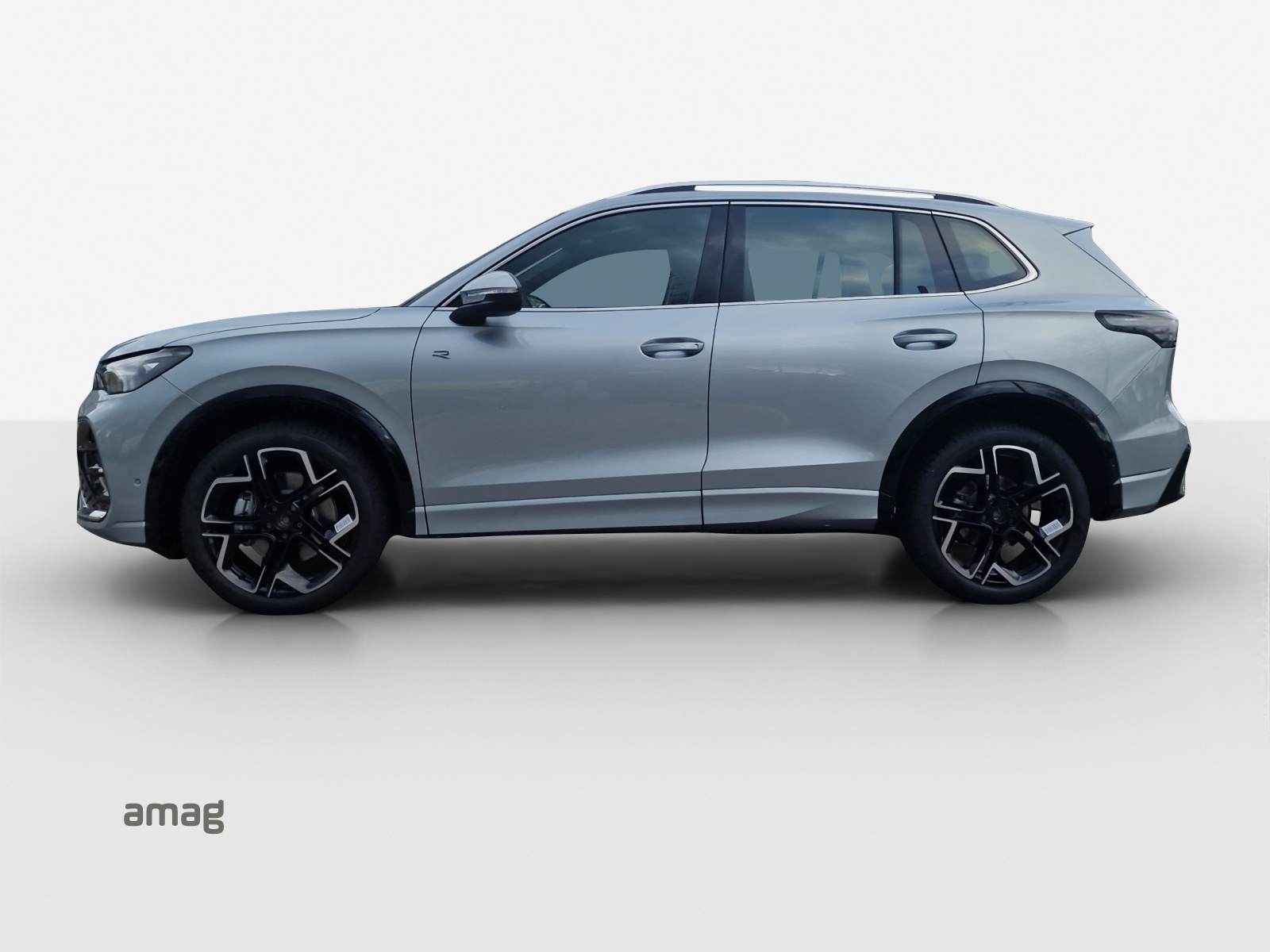 VW Tiguan 2.0 TSI DSG R-Line 4Motion-showroom-element-1