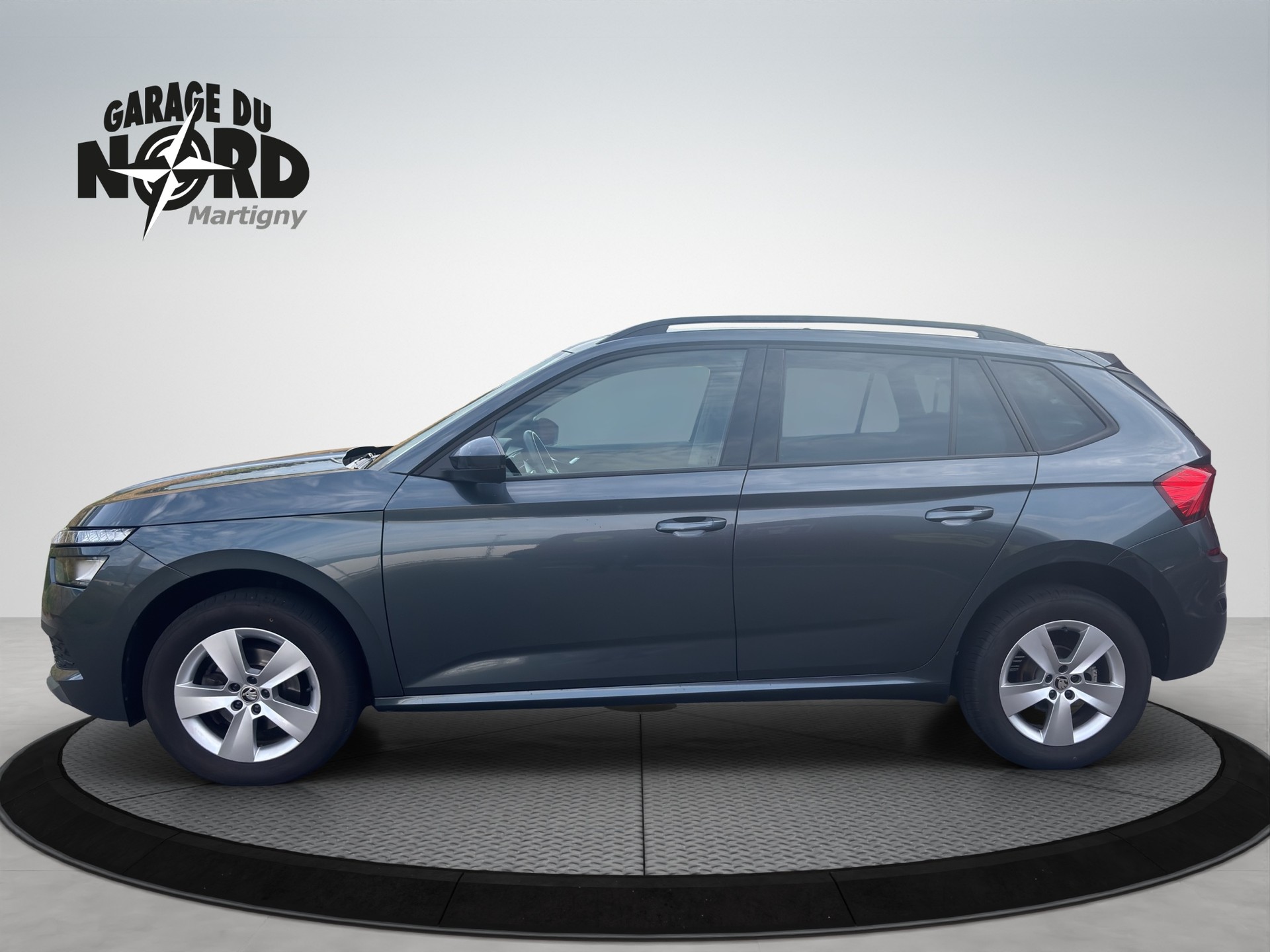 SKODA Kamiq 1.0 TSI Ambition DSG-showroom-element-2