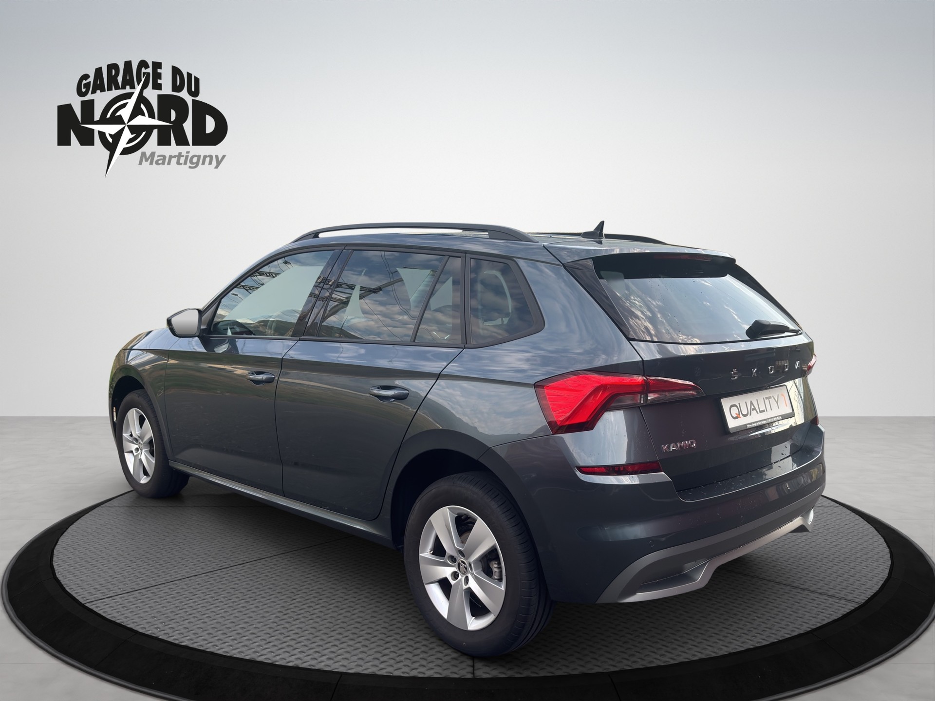 SKODA Kamiq 1.0 TSI Ambition DSG-showroom-element-3