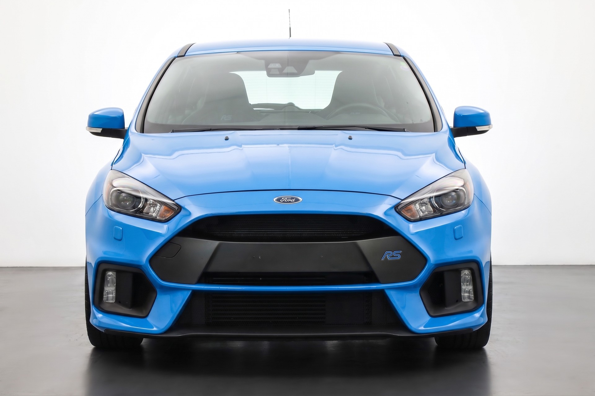 FORD Focus 2.3 EcoBoost RS AWD-showroom-element-1