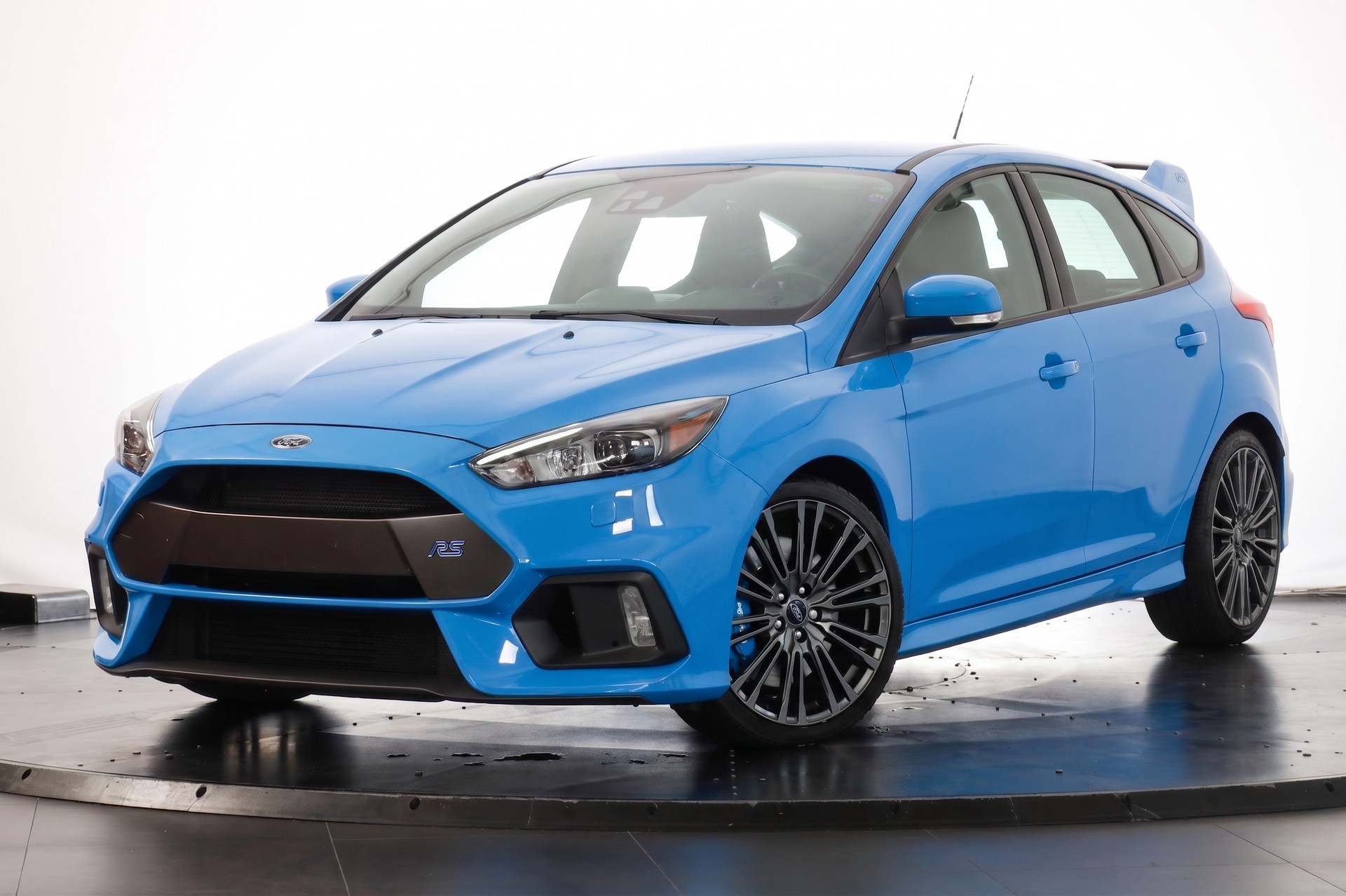 FORD Focus 2.3 EcoBoost RS AWD-image-6