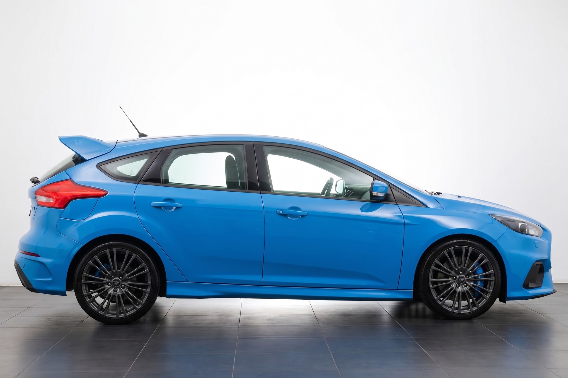 FORD Focus 2.3 EcoBoost RS AWD-showroom-element-3