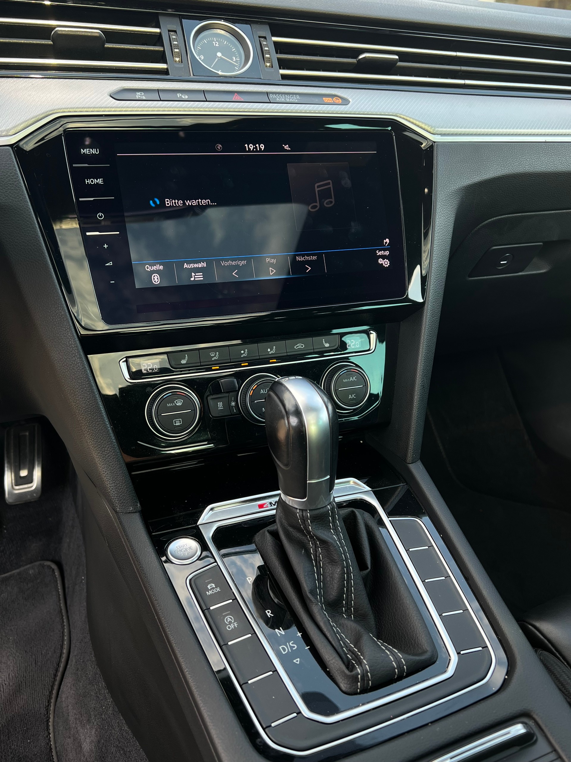 VW Passat Variant 2.0 TSI BMT R-Line Highline 4Motion DSG-image-9