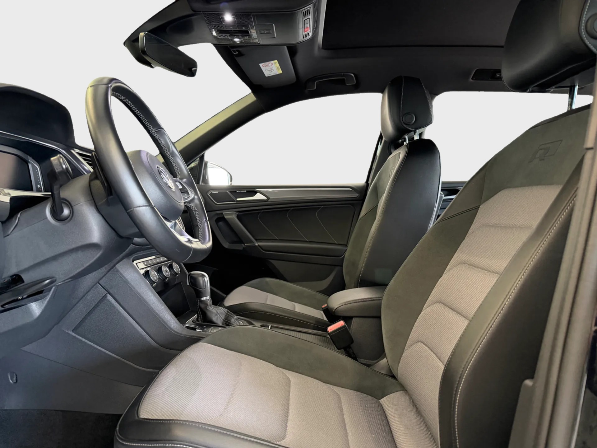 VW Tiguan Allspace 2.0TSI Highline 4Motion DSG-image-7
