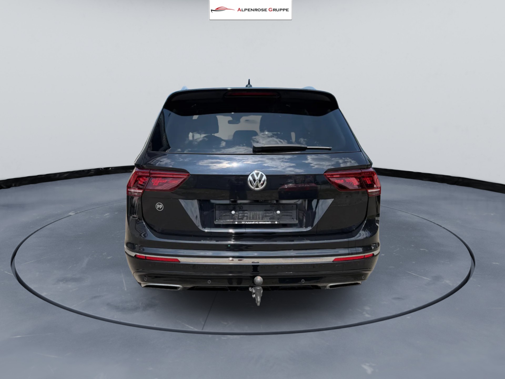 VW Tiguan Allspace 2.0TSI Highline 4Motion DSG-image-4