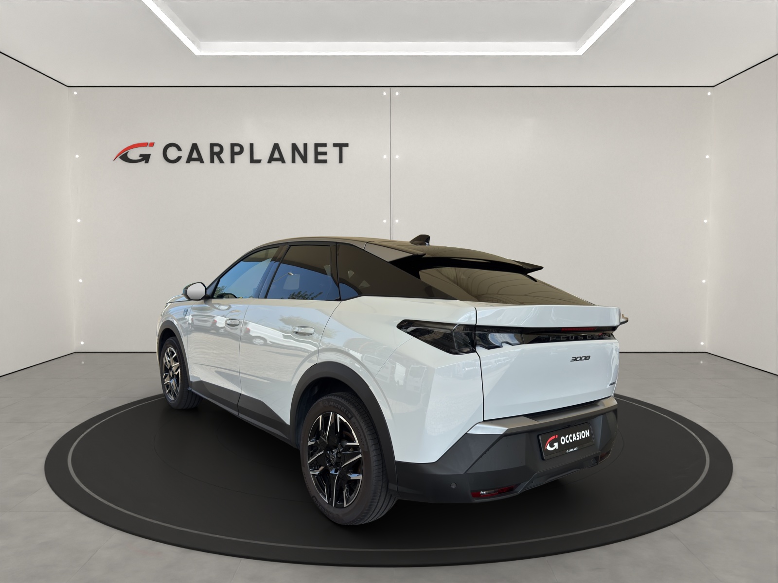 PEUGEOT 3008 1.2 Hybrid 145PS GT *Automat*-image-4