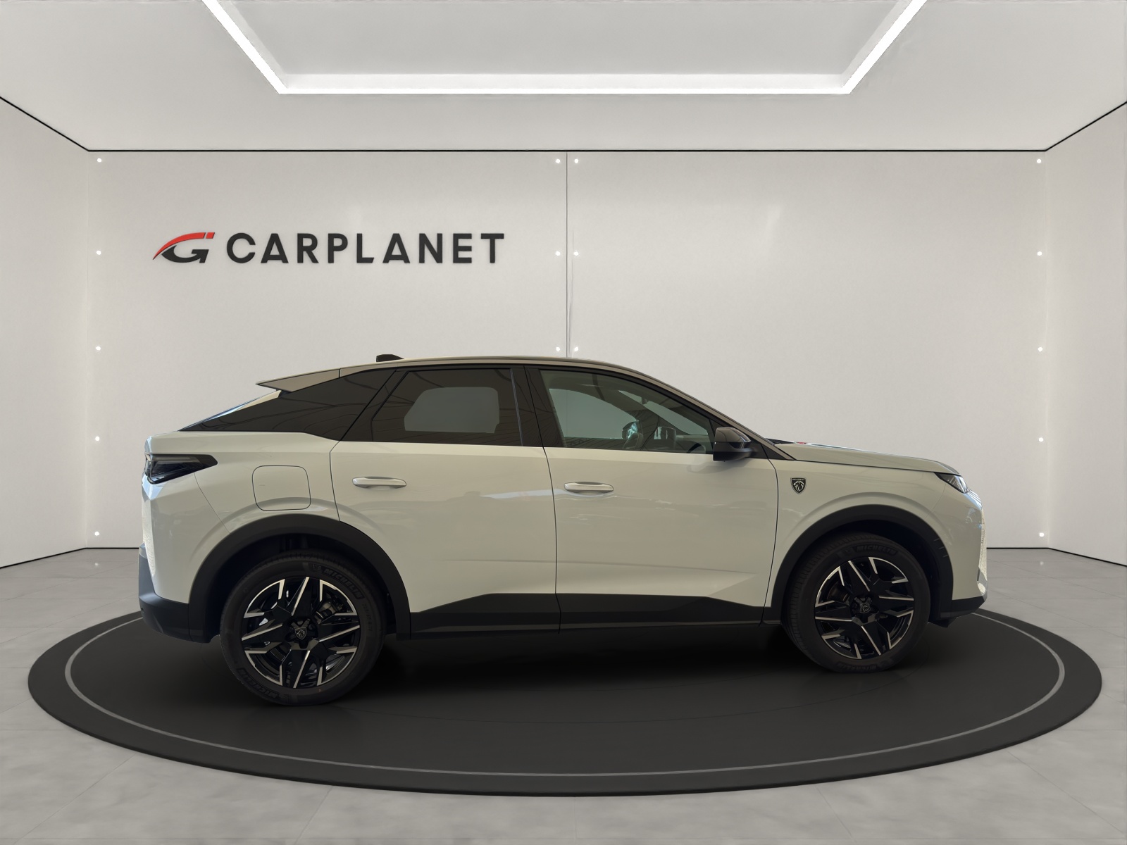 PEUGEOT 3008 1.2 Hybrid 145PS GT *Automat*-showroom-element-2