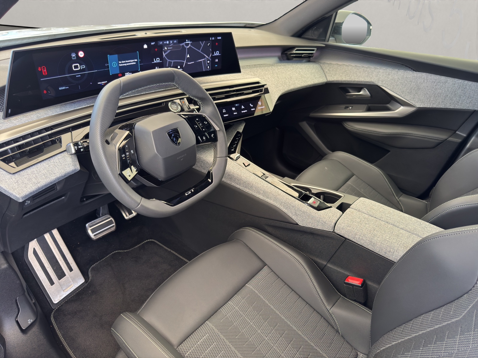 PEUGEOT 3008 1.2 Hybrid 145PS GT *Automat*-image-9