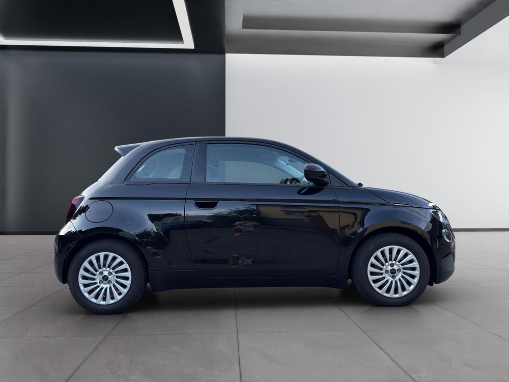 FIAT 500 e Black Edition-image-6