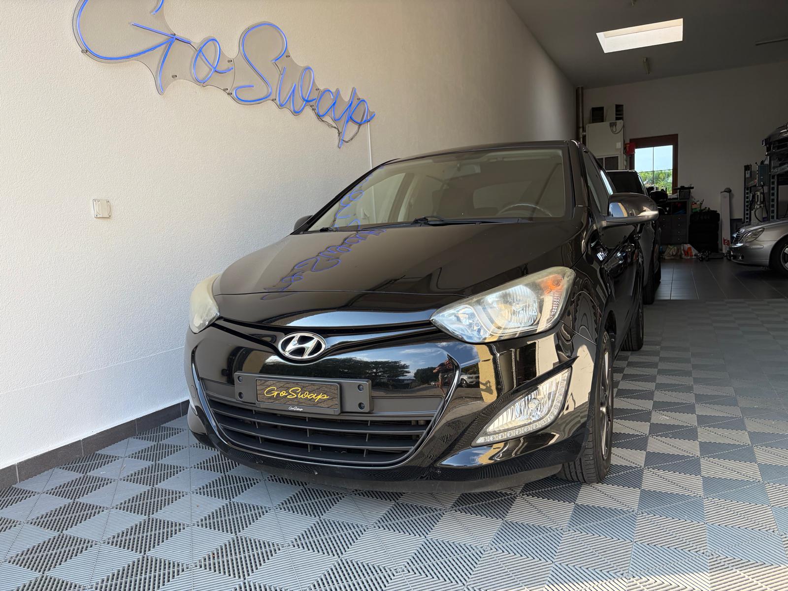 HYUNDAI i20 1.2 Comfort-showroom-element-1