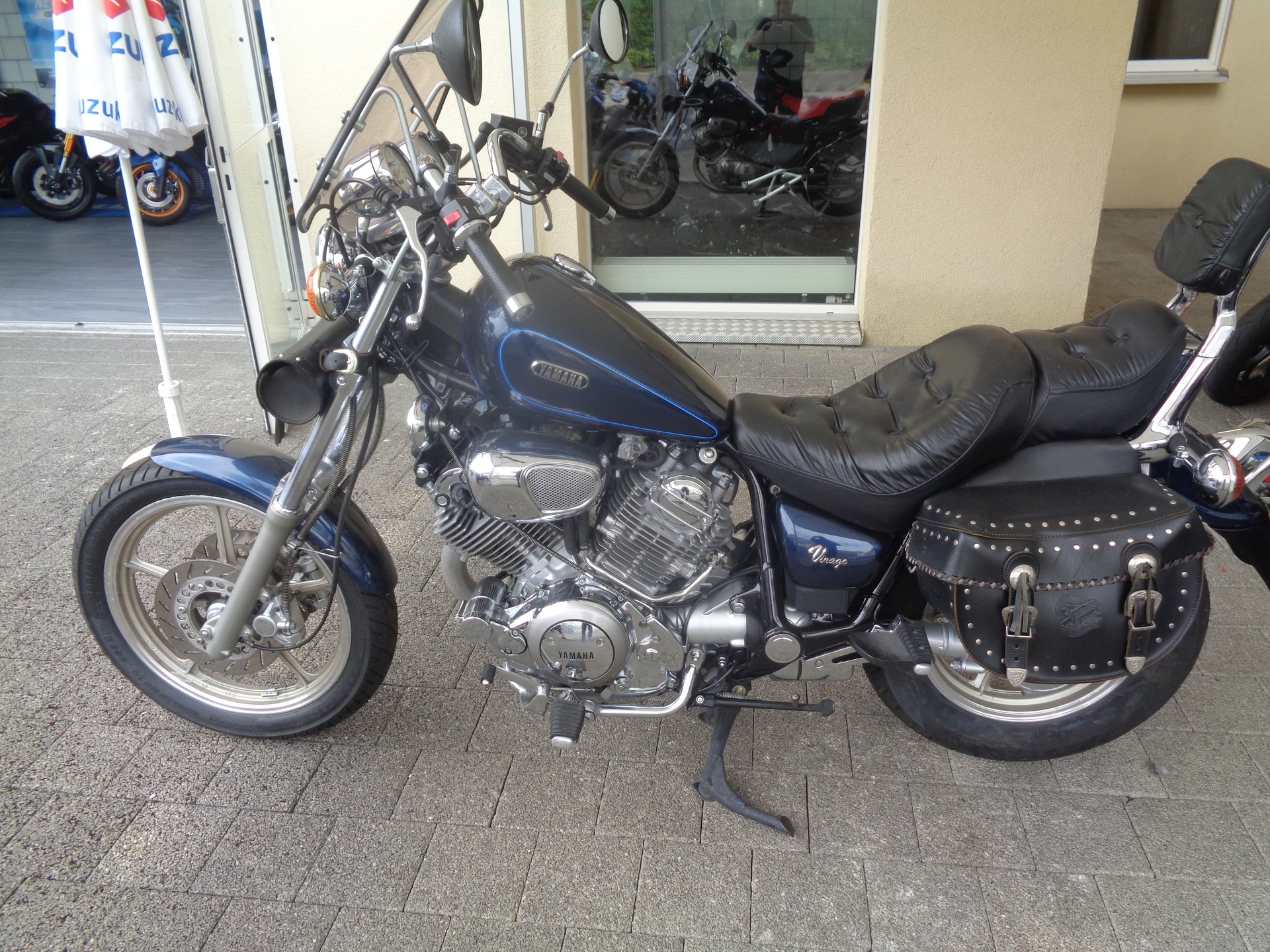 YAMAHA XV 750 Virago
