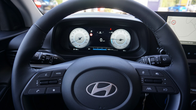 HYUNDAI i20 1.0 T-GDi Amplia DCT-image-10