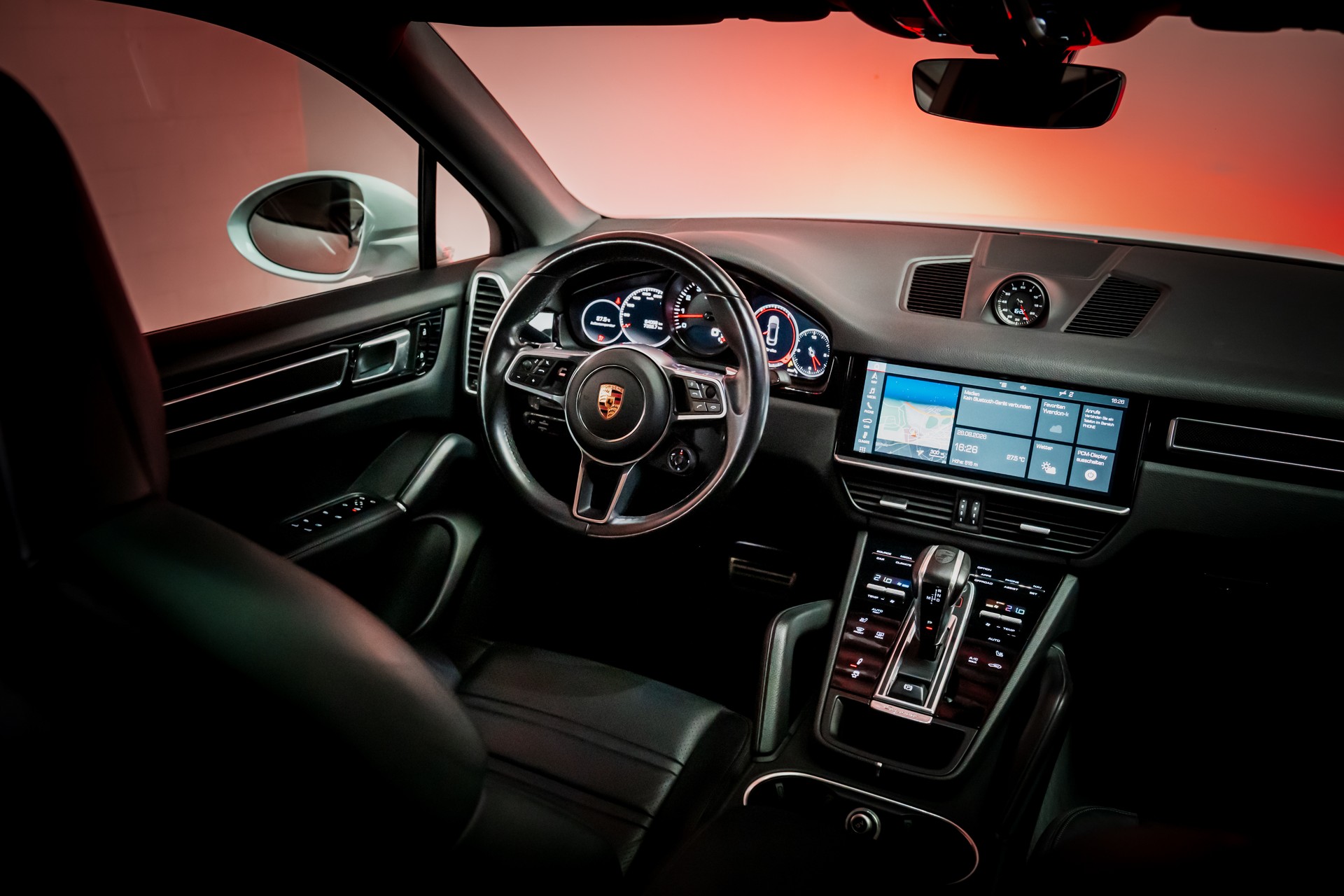PORSCHE Cayenne Coupé 2.9 V6 S / CH-Fahrzeug / Sport Chrono / Panorama-image-27