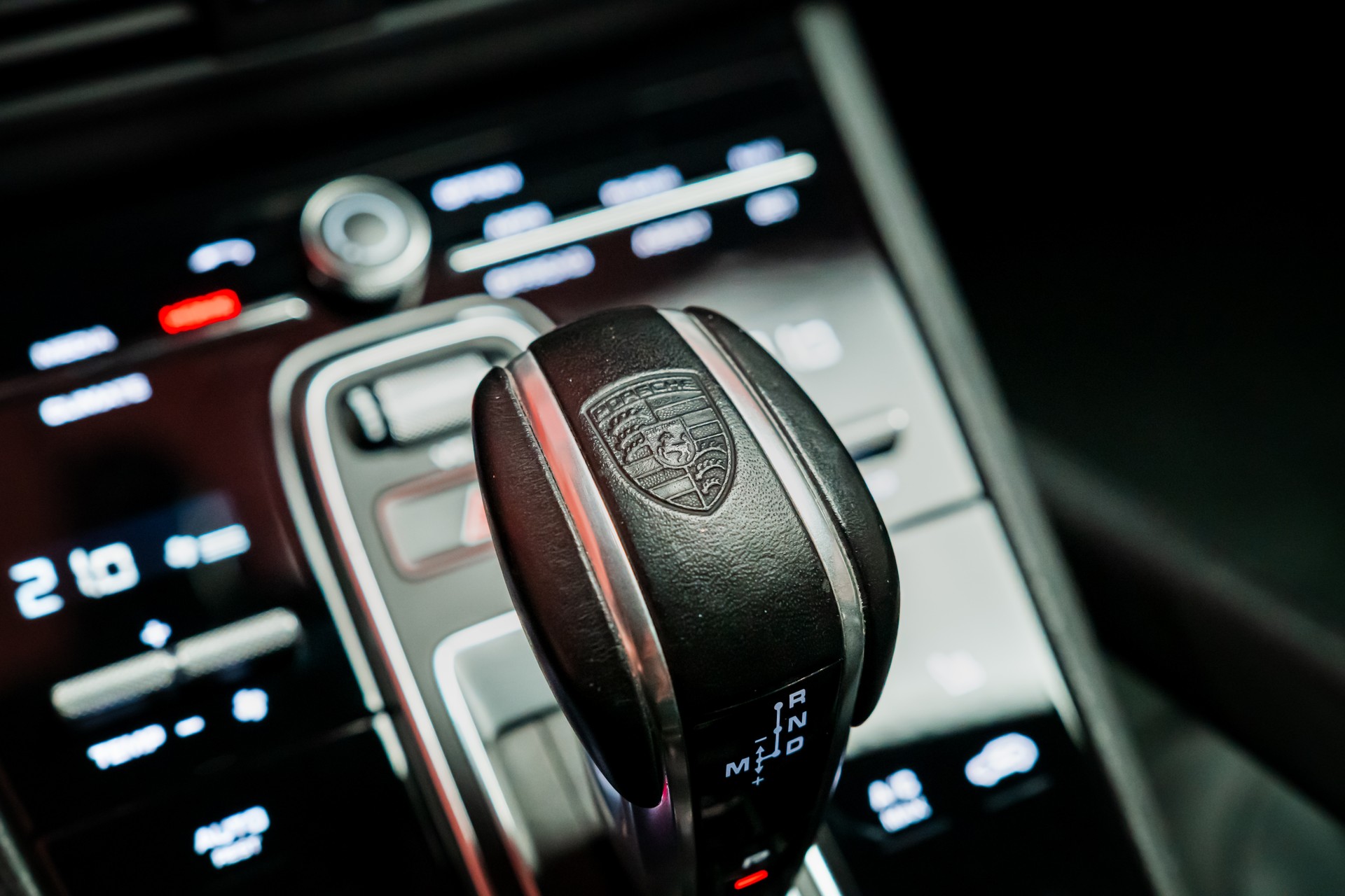 PORSCHE Cayenne Coupé 2.9 V6 S / CH-Fahrzeug / Sport Chrono / Panorama-image-25