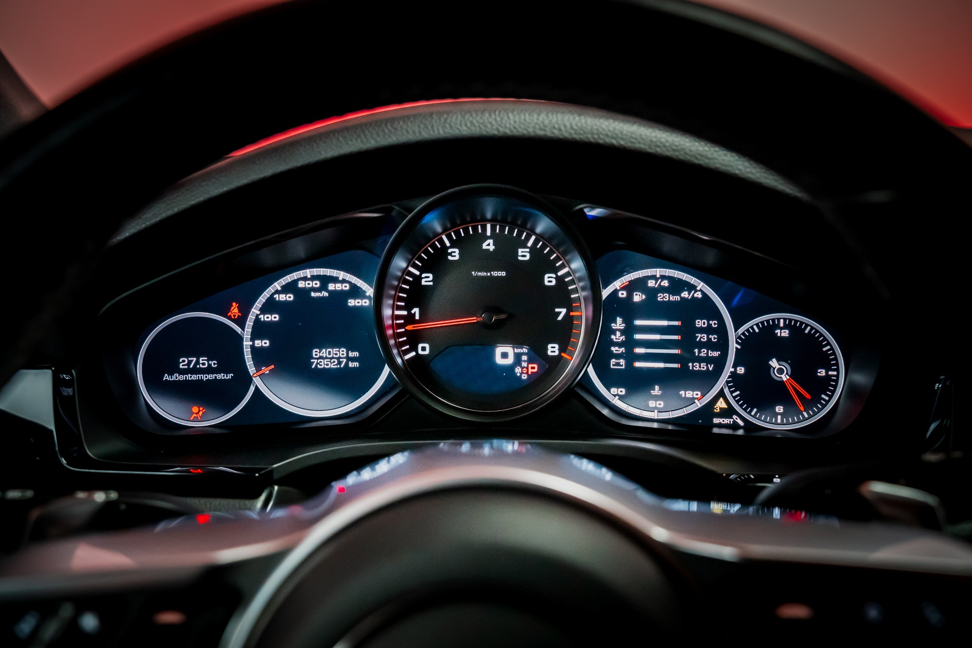 PORSCHE Cayenne Coupé 2.9 V6 S / CH-Fahrzeug / Sport Chrono / Panorama-image-24