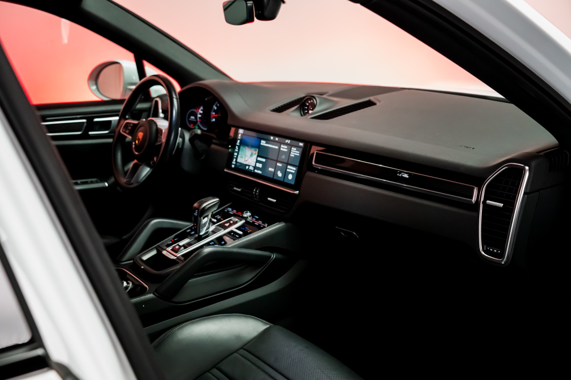 PORSCHE Cayenne Coupé 2.9 V6 S / CH-Fahrzeug / Sport Chrono / Panorama-image-12