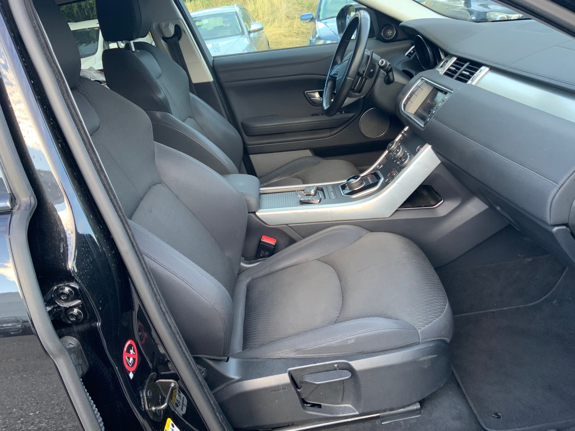 LAND ROVER Range Rover Evoque 2.0 TD4 SE-image-13