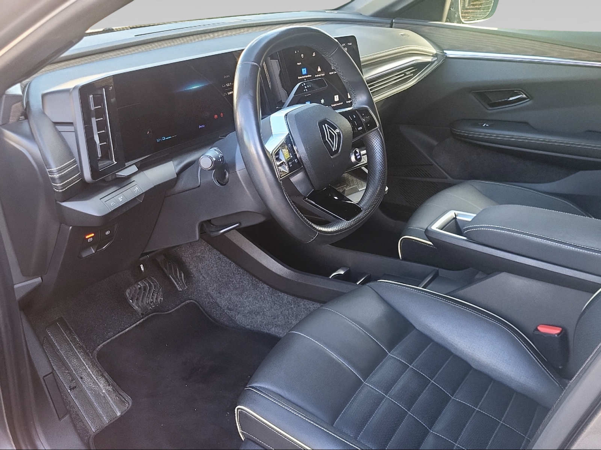 RENAULT Mégane E-Tech-image-3