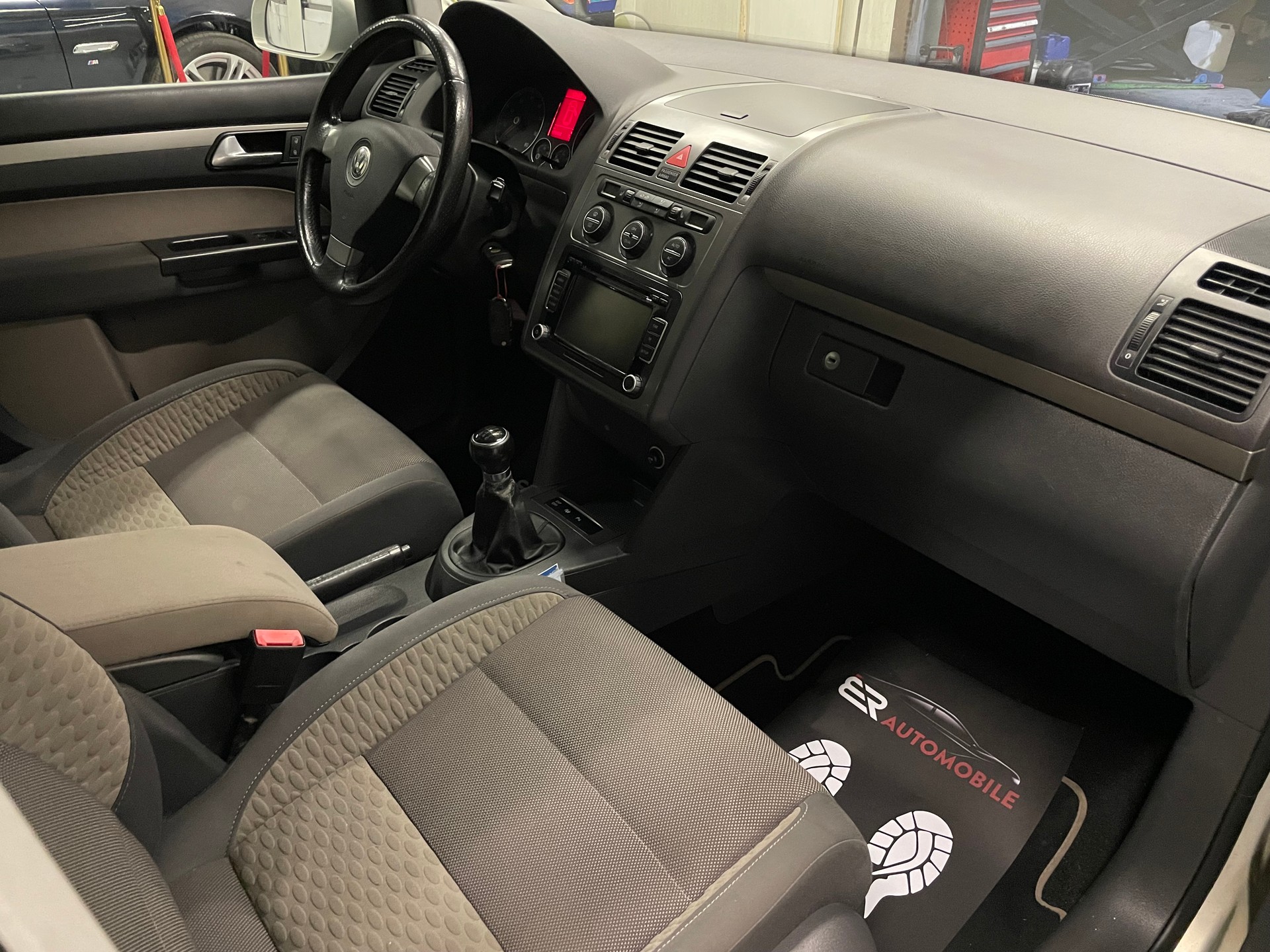 VW CrossTouran 1.4 TSI 7-Plätze-image-10