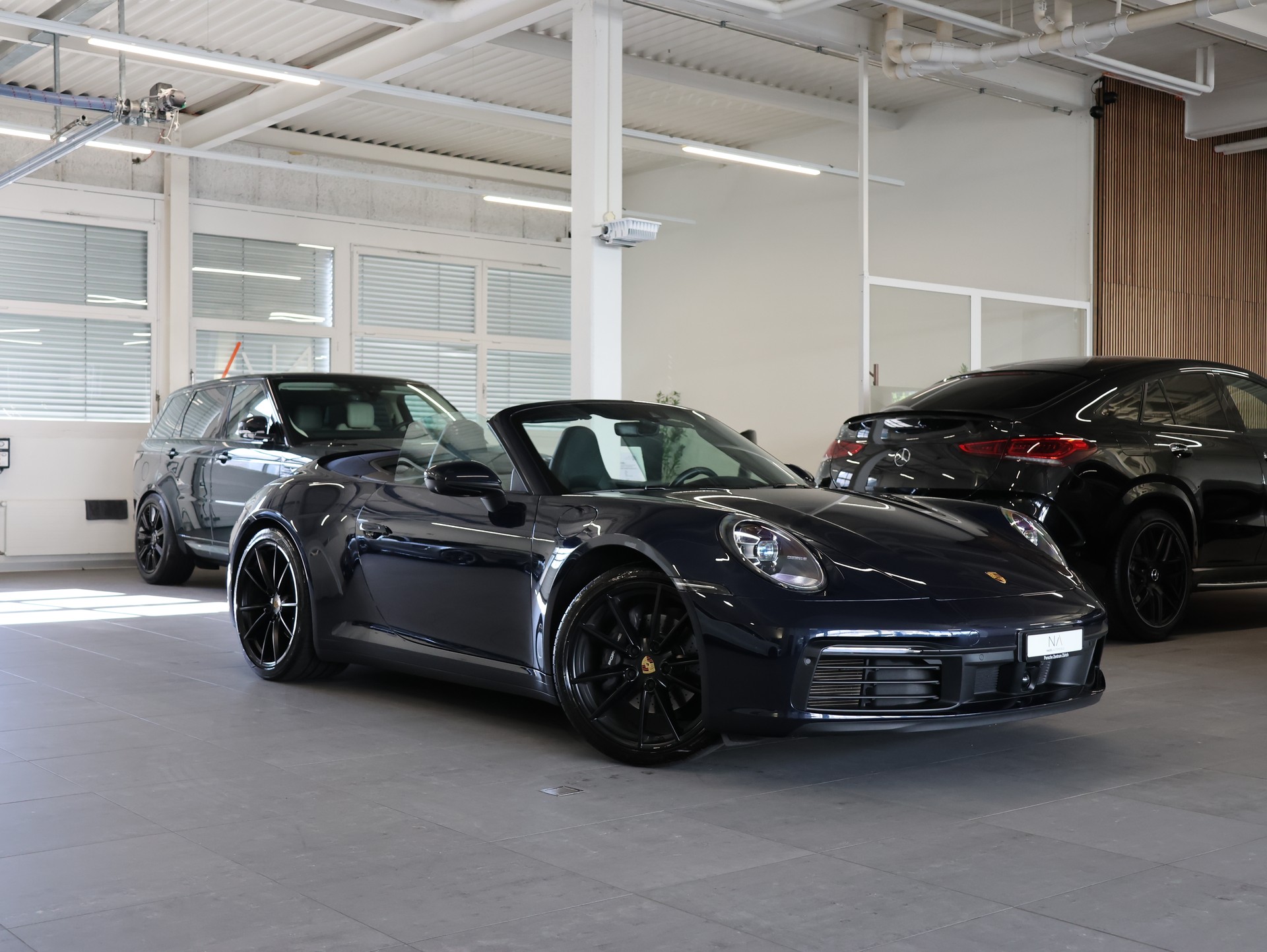 PORSCHE 911 Carrera Cabriolet PDK *APPROVED-GARANTIE 12.2027*-showroom-element-1