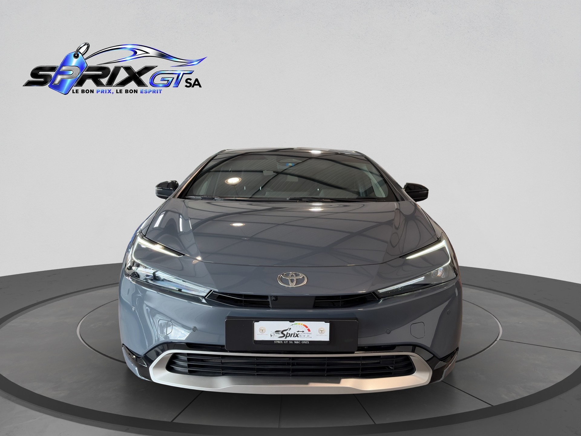 TOYOTA Prius 2,0 VVT-i Plug-in Hybrid Premium-showroom-element-1
