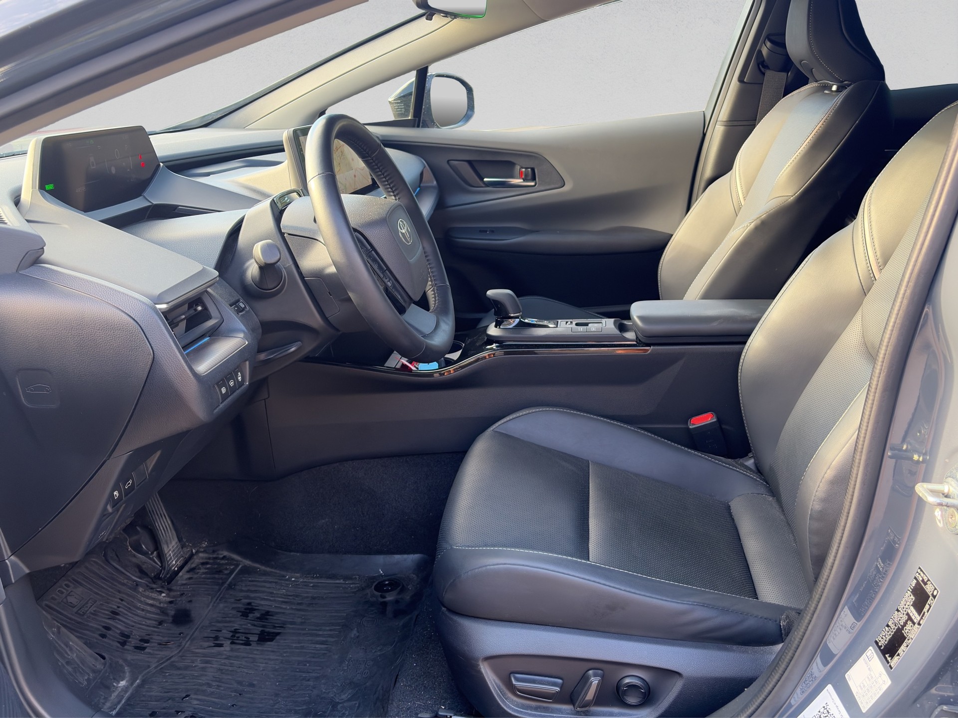 TOYOTA Prius 2,0 VVT-i Plug-in Hybrid Premium-image-12