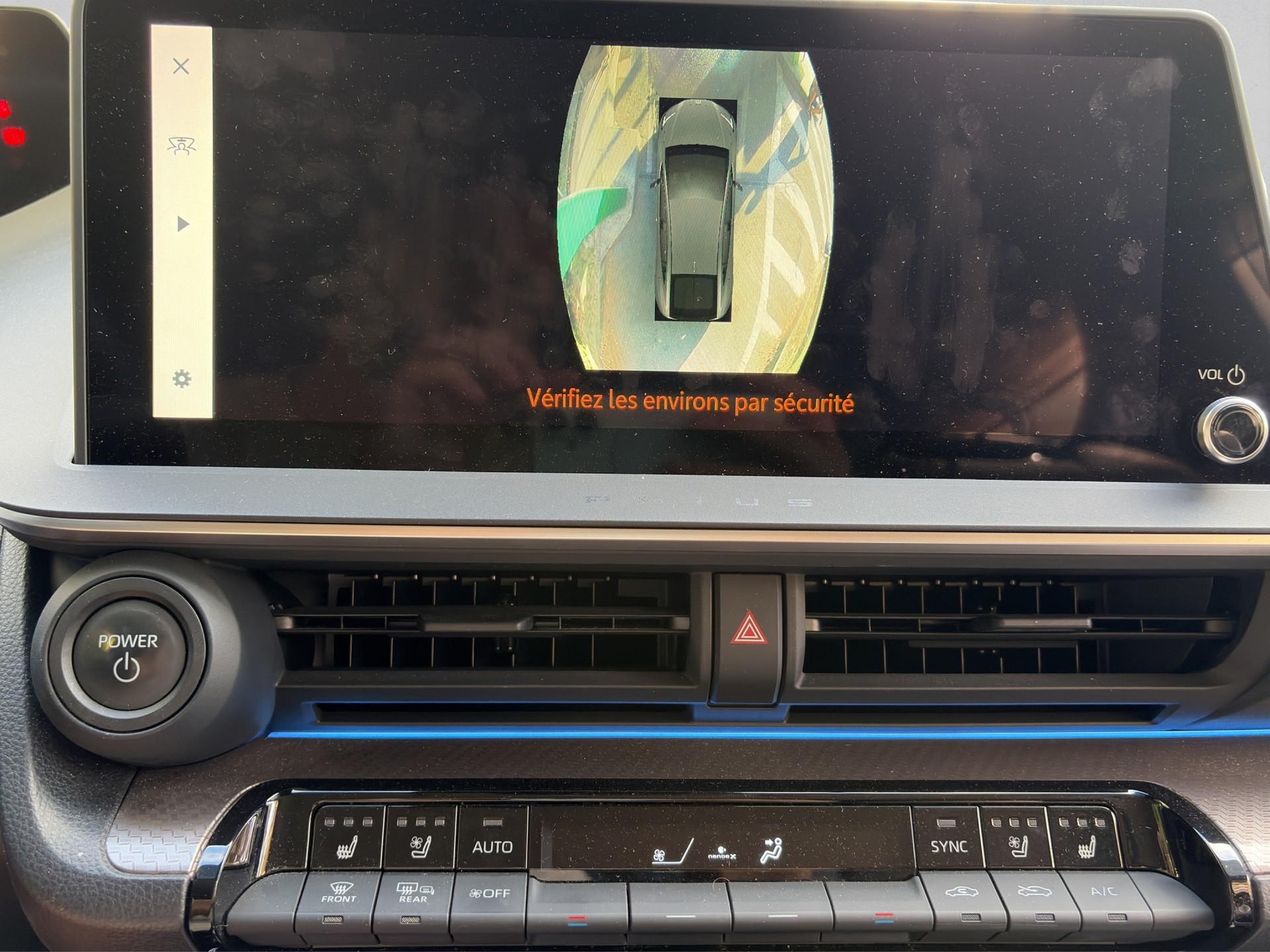 TOYOTA Prius 2,0 VVT-i Plug-in Hybrid Premium-image-27