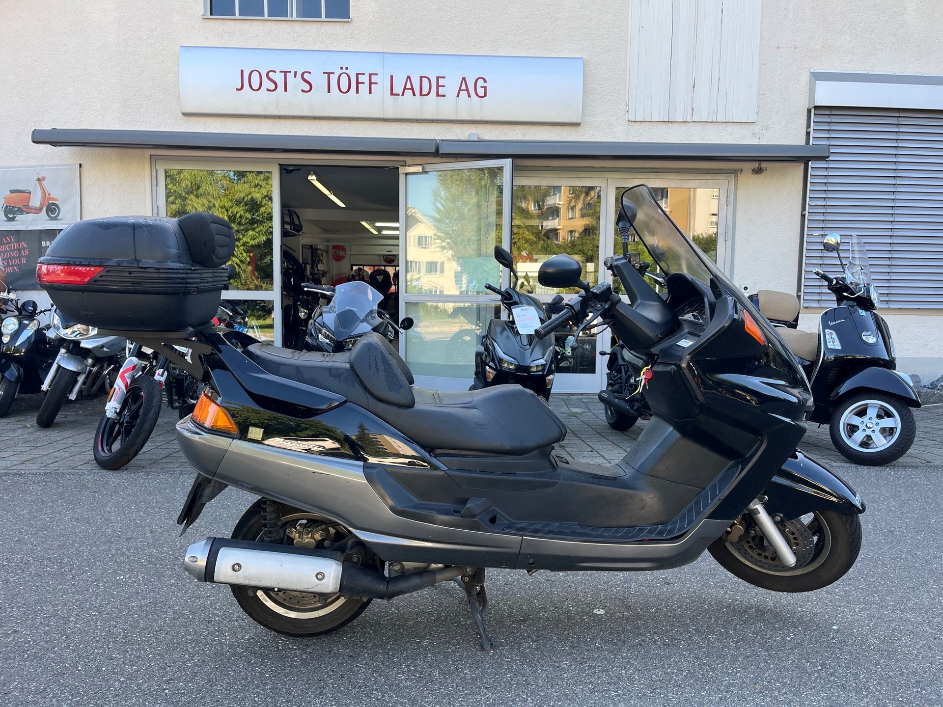 YAMAHA MajestyYP 250 A ABS - GRATIS LIEFERUNG*-image-0