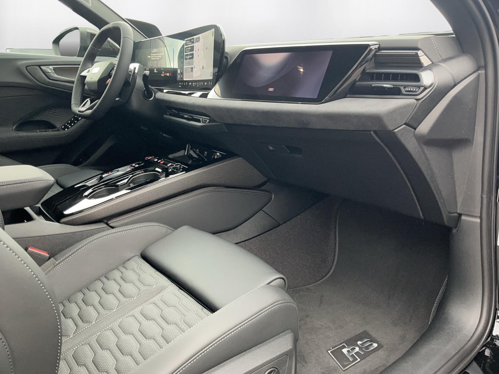 AUDI RS 5 Avant TFSI 470 kW Tiptronic quattro-image-13