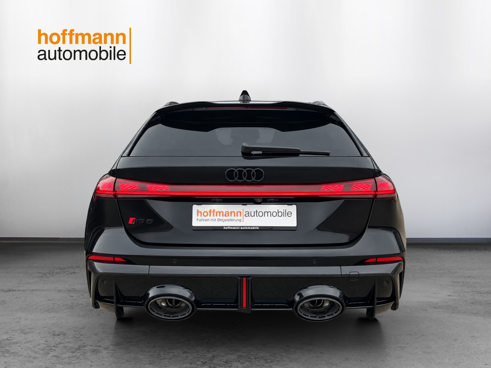 AUDI RS 5 Avant TFSI 470 kW Tiptronic quattro-image-4