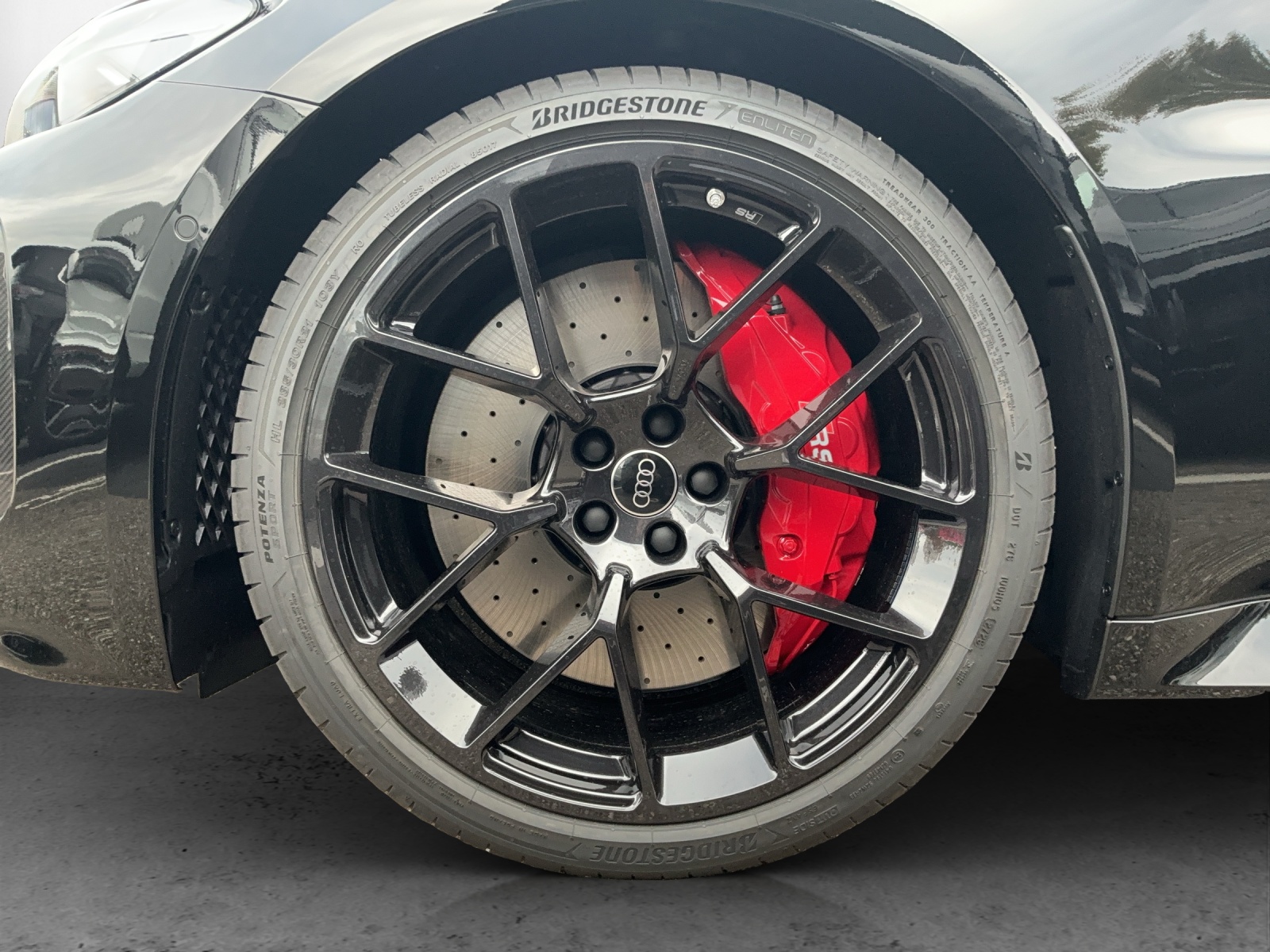 AUDI RS 5 Avant TFSI 470 kW Tiptronic quattro-image-12