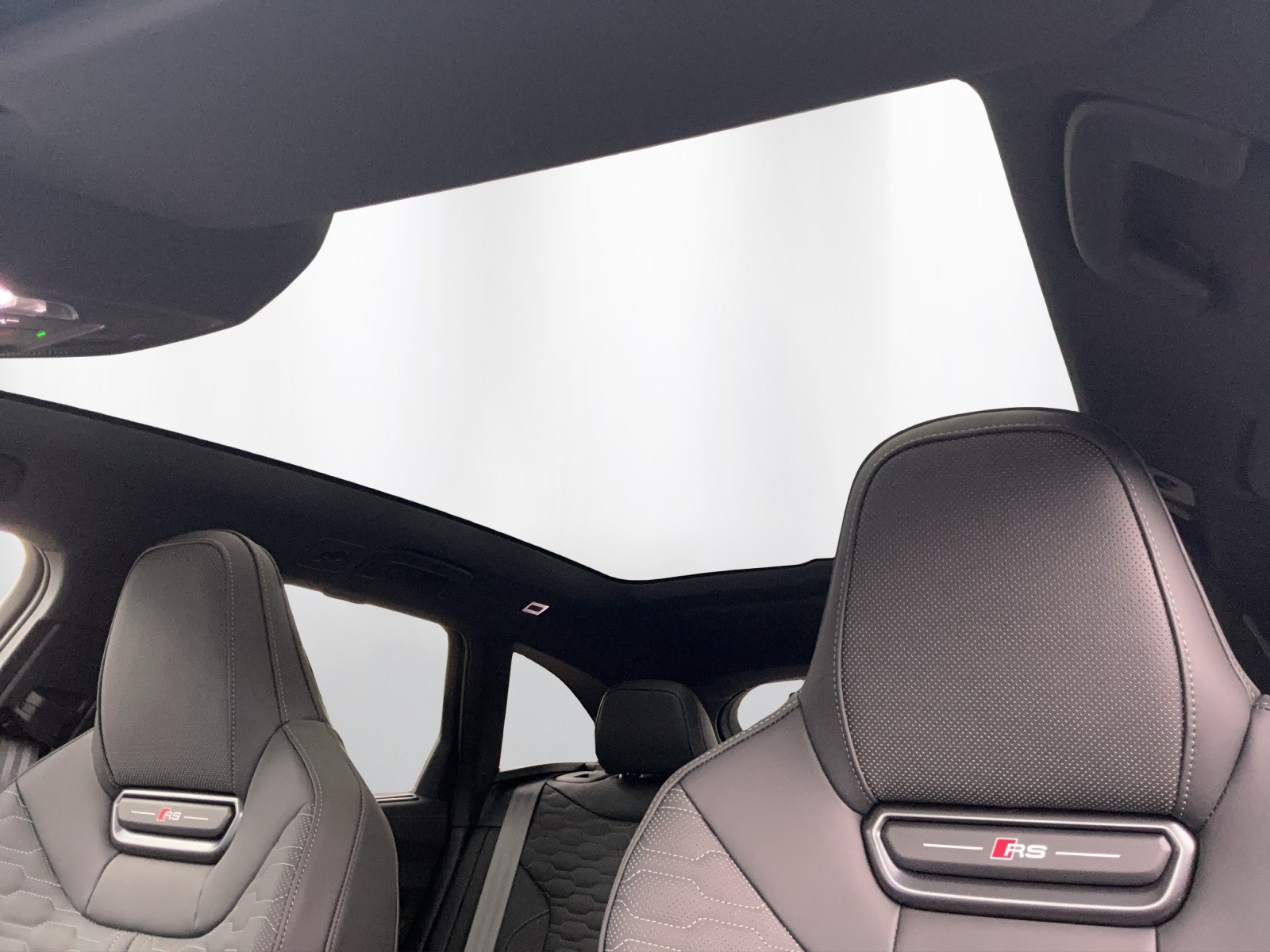 AUDI RS 5 Avant TFSI 470 kW Tiptronic quattro-image-14