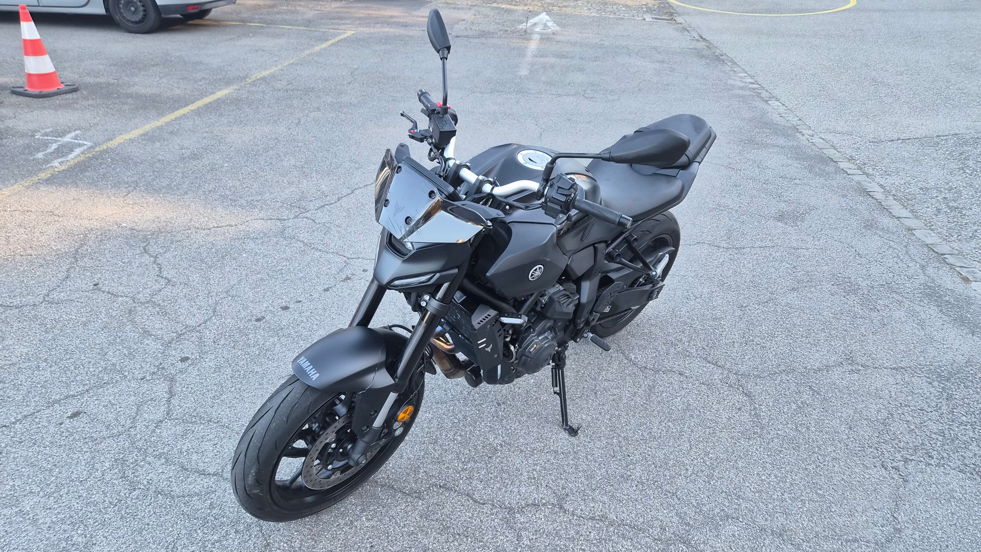 YAMAHA MT-07 Y-AMT-image-10