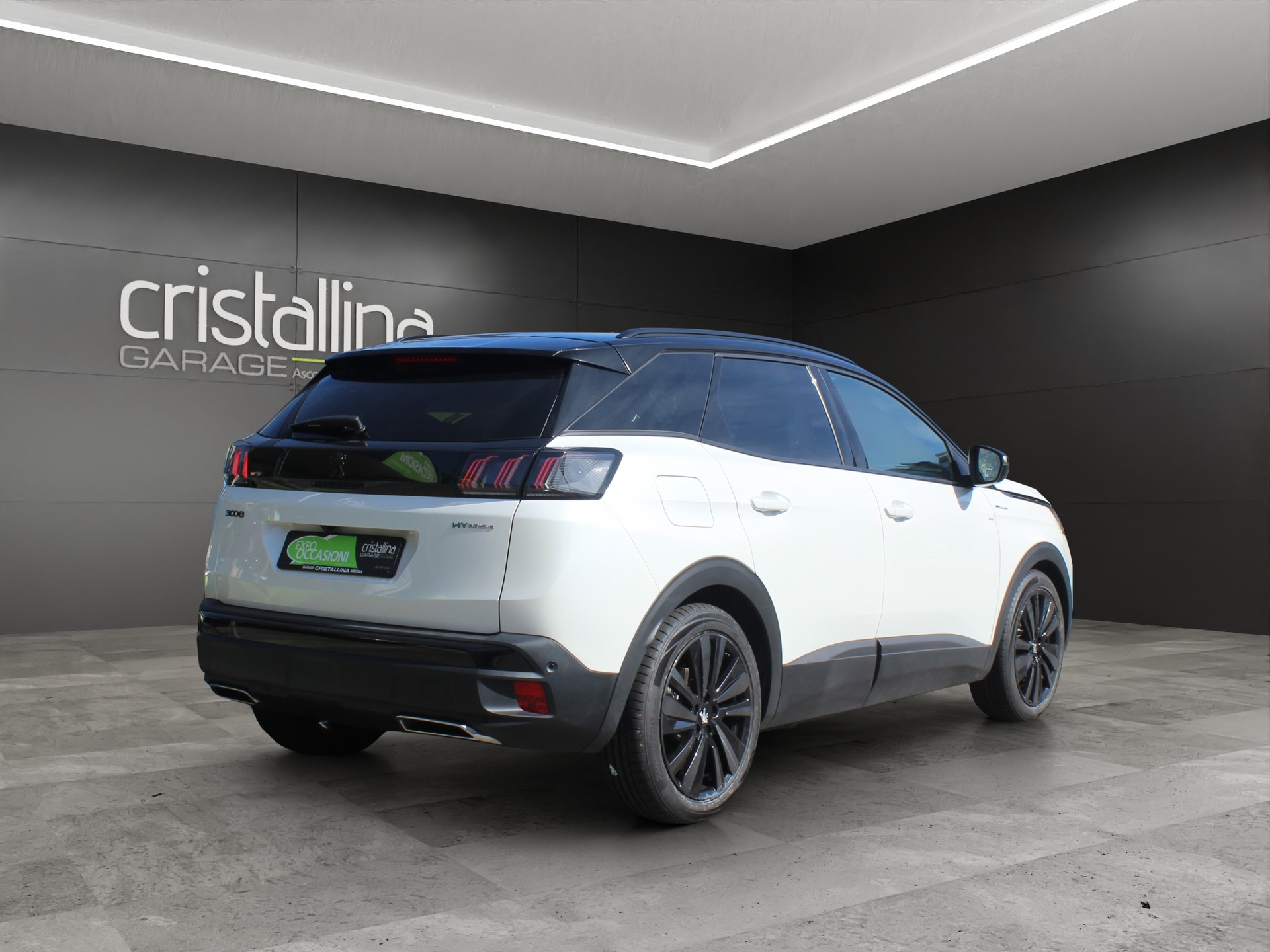 PEUGEOT 3008 1.6 Plug-in Hybrid4 GT Pack-showroom-element-3