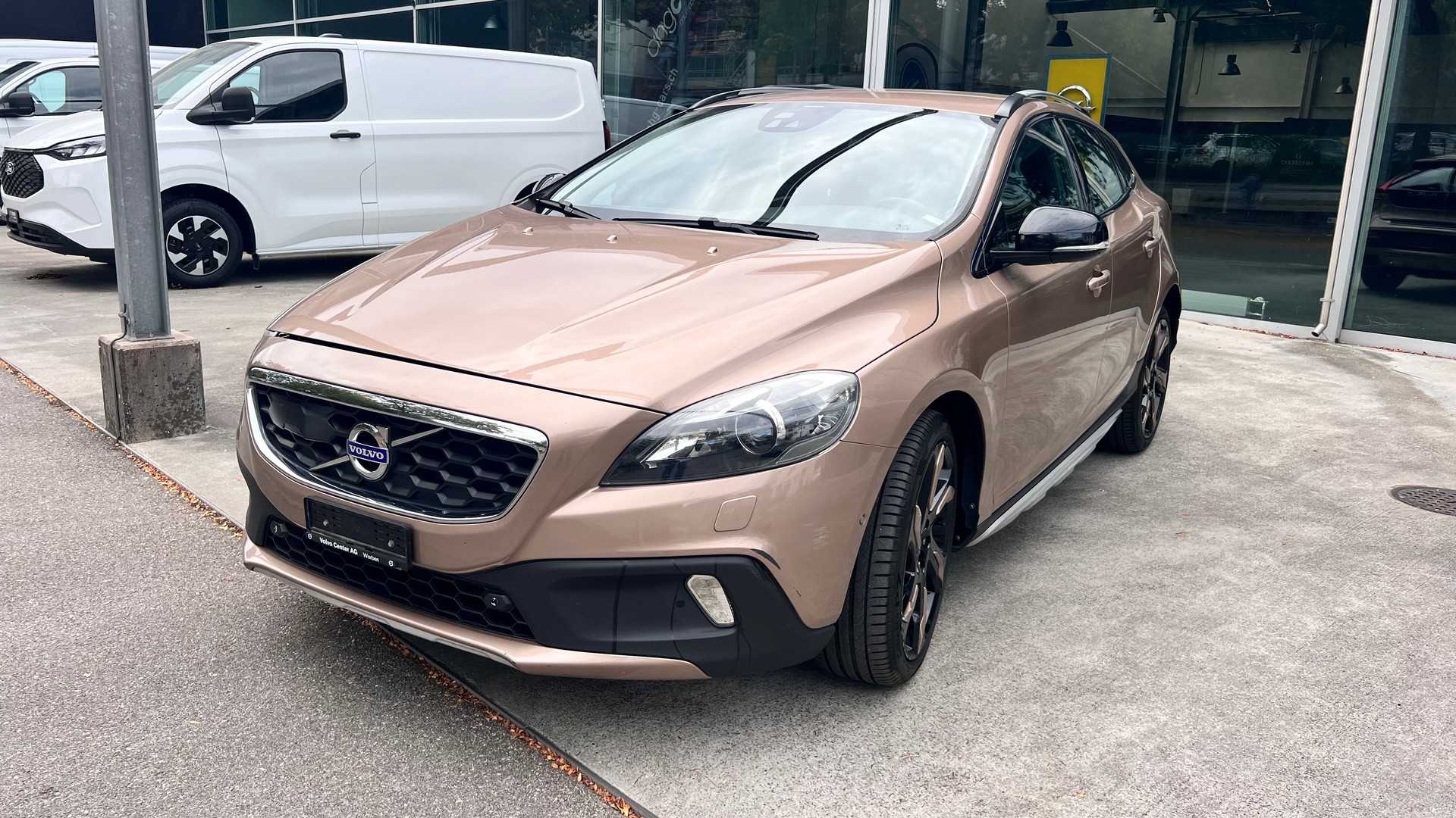 VOLVO V40 Cross Country D2