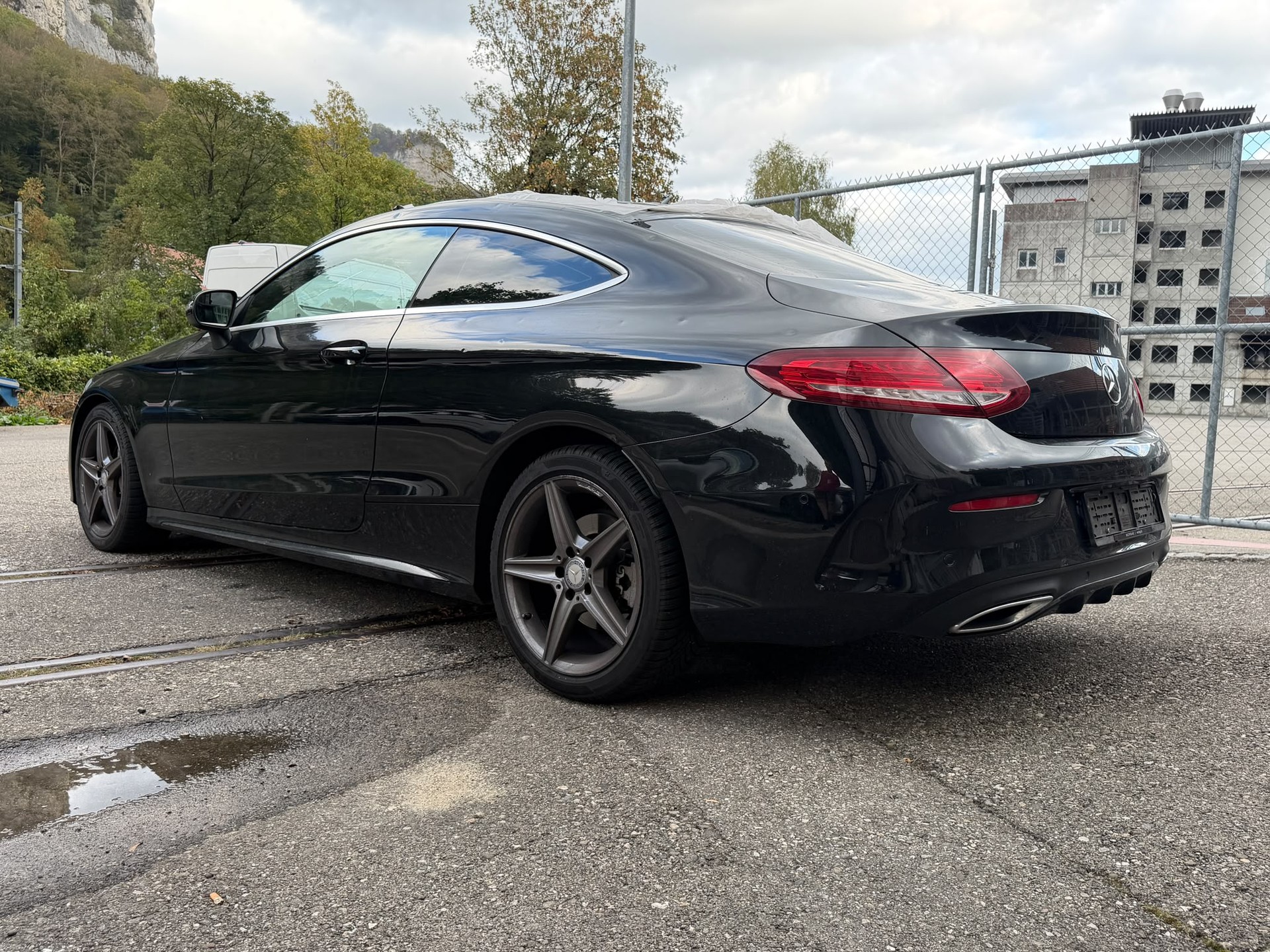 MERCEDES-BENZ C 220 d AMG Line Coupé 9G-Tronic-showroom-element-2