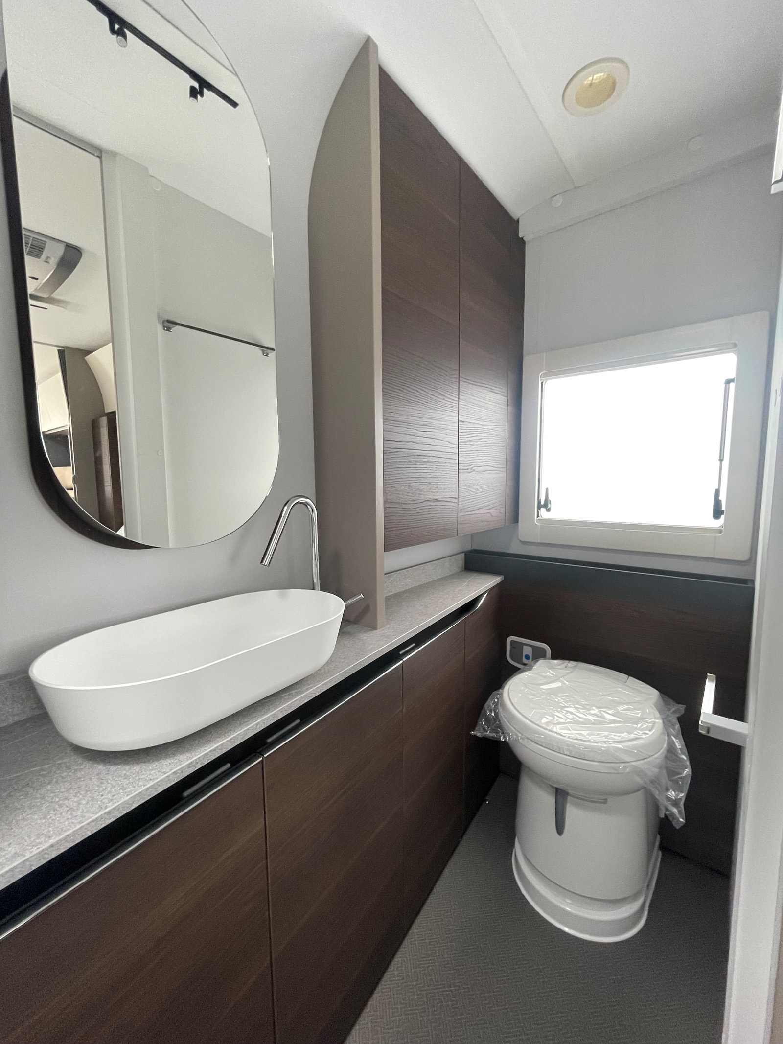 ADRIA ALPINA 663 HT-image-11