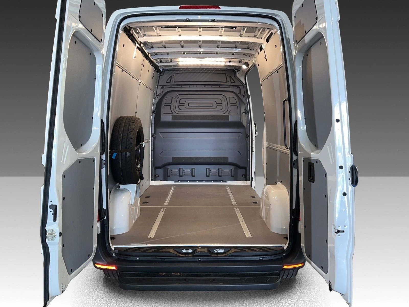 MERCEDES-BENZ eSprinter 312 47kWh Standard-image-4