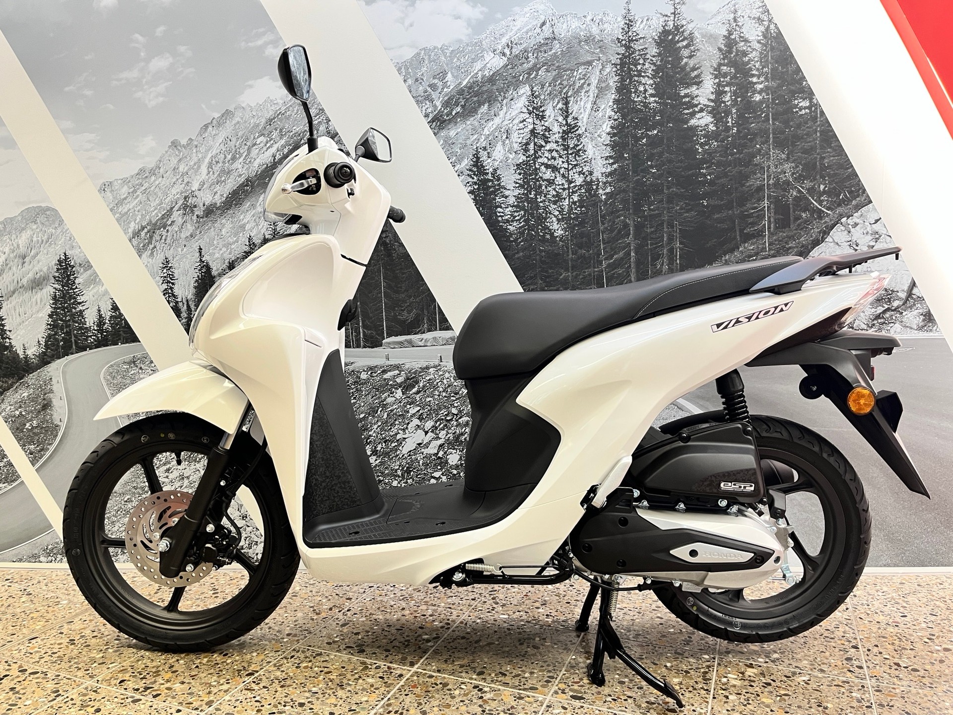 HONDA NSC Vision 110 YM2026-image-1