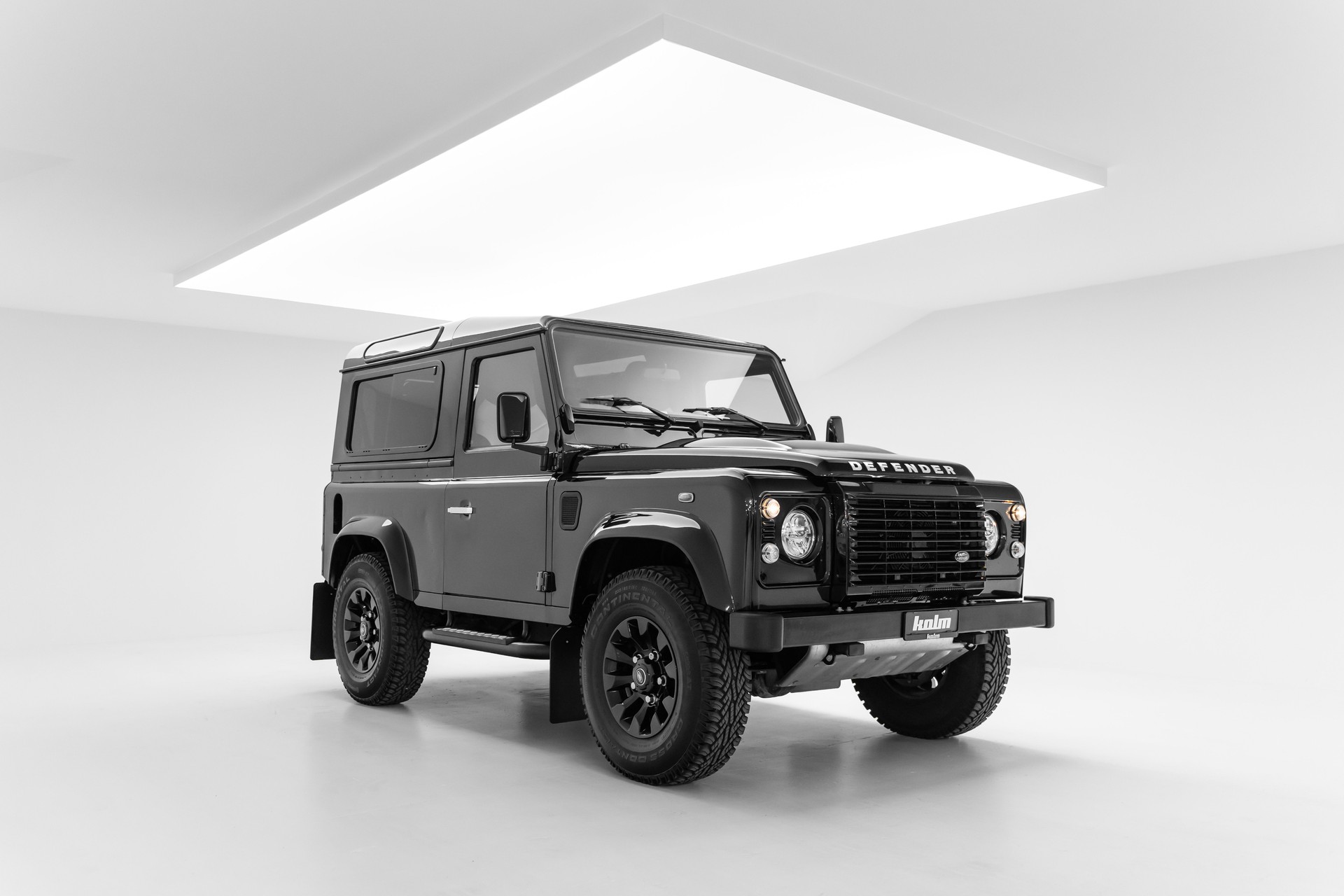 LAND ROVER Defender 90 2.2 TD4 Station Wagon Autobiography-image-4