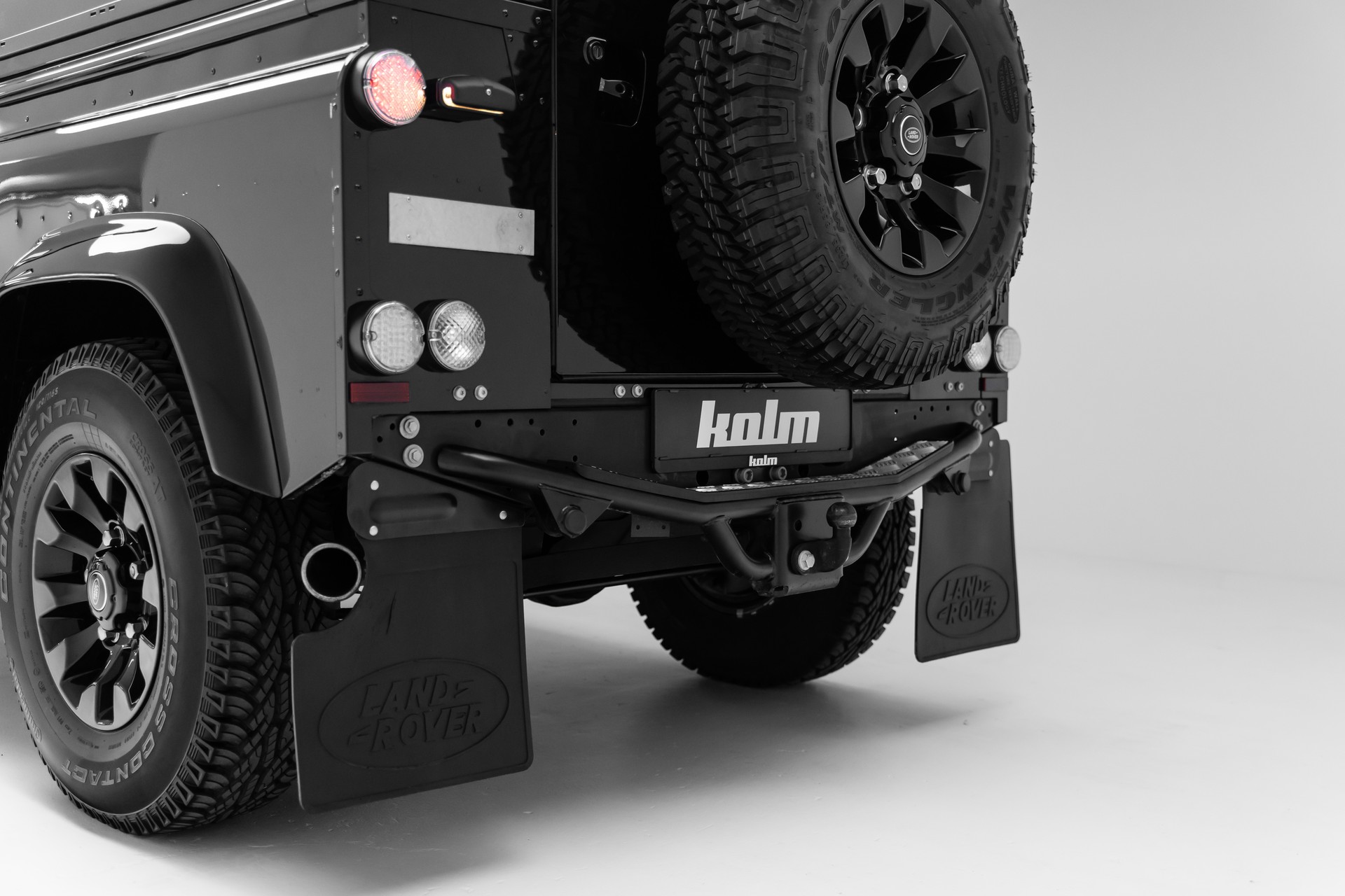 LAND ROVER Defender 90 2.2 TD4 Station Wagon Autobiography-image-16