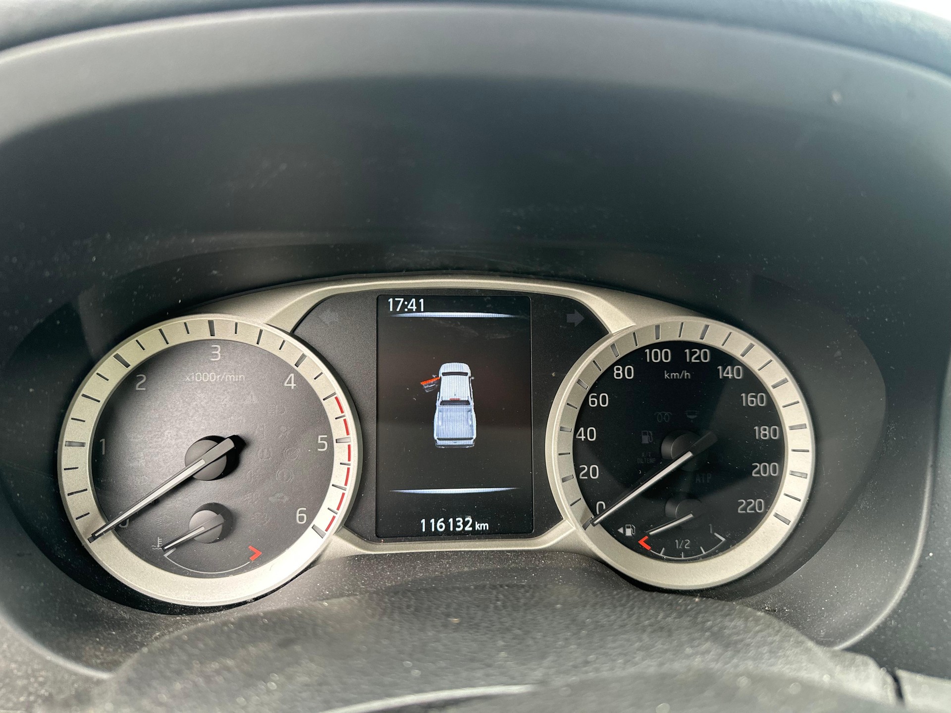 RENAULT dCi 160 4WD-image-23
