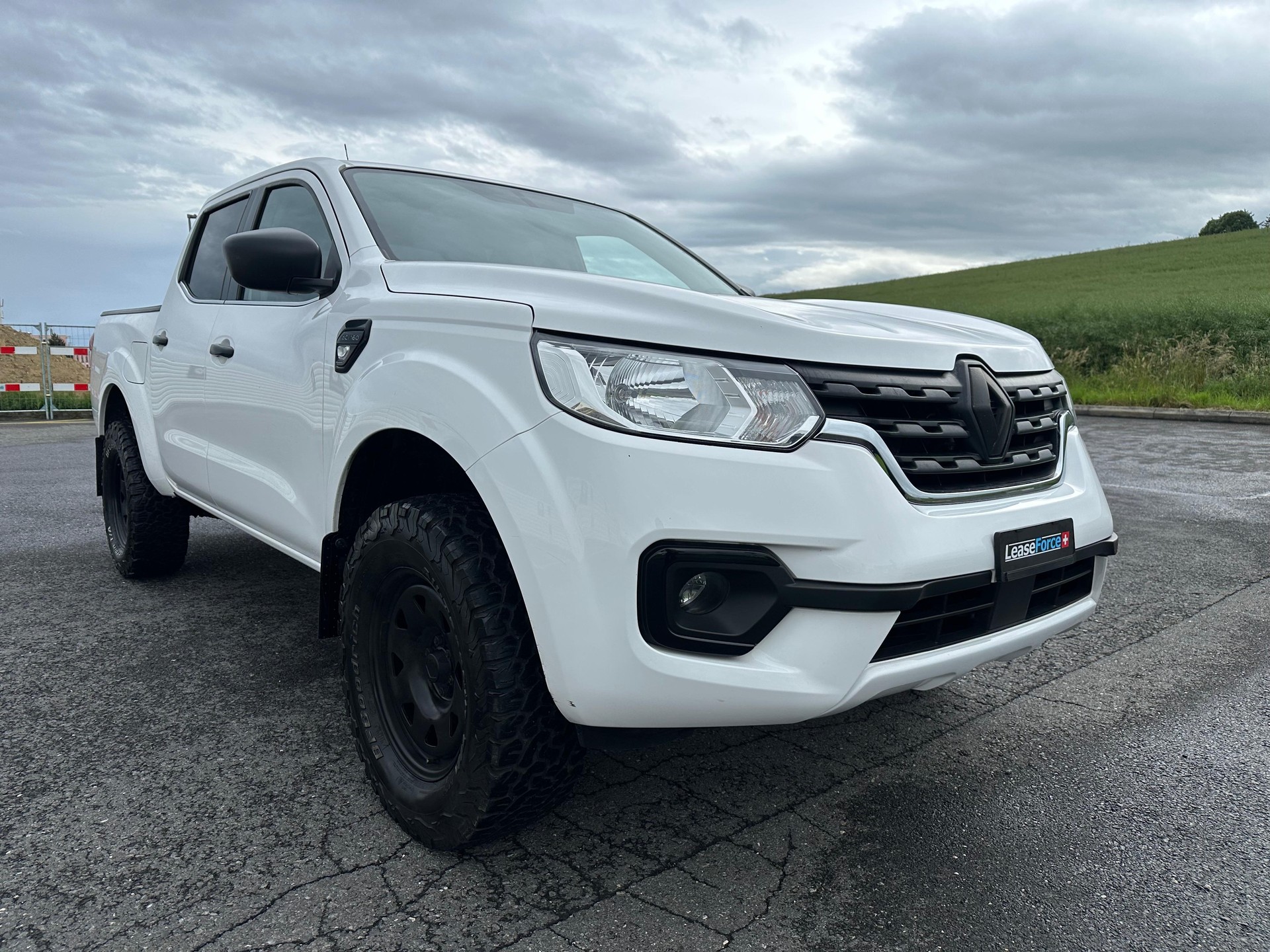 RENAULT dCi 160 4WD-image-6