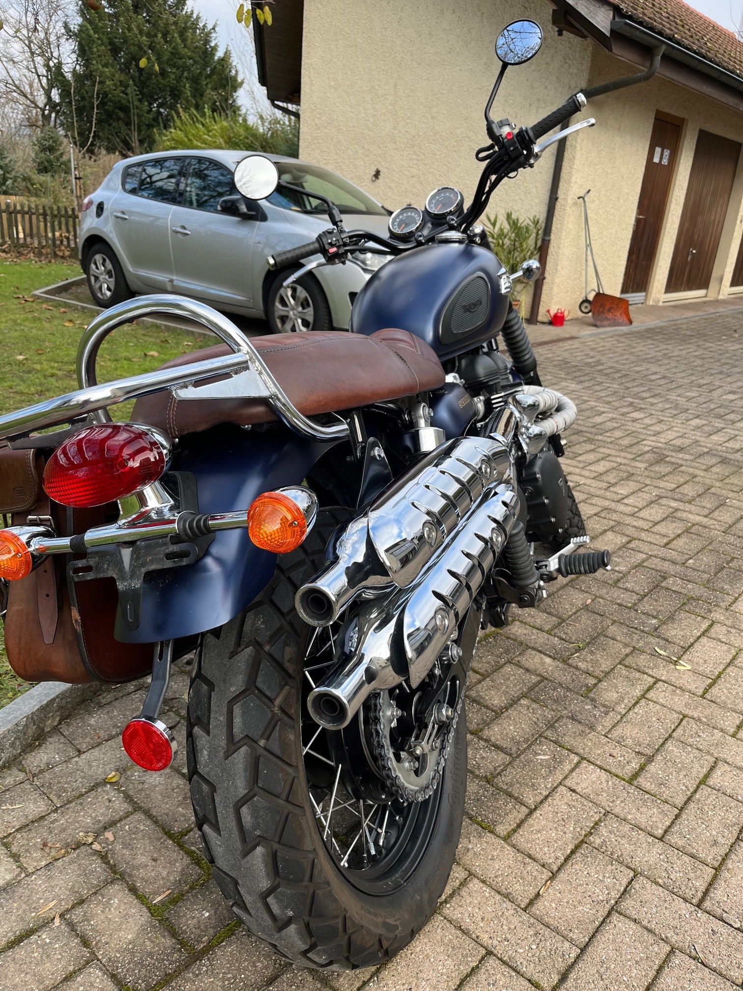 TRIUMPH Scrambler 900-image-4