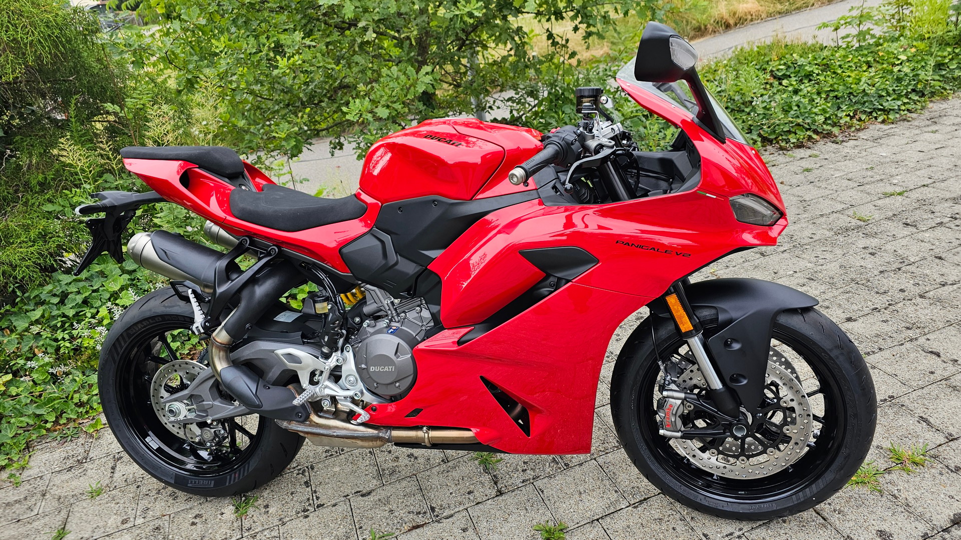 DUCATI Panigale V2-image-0